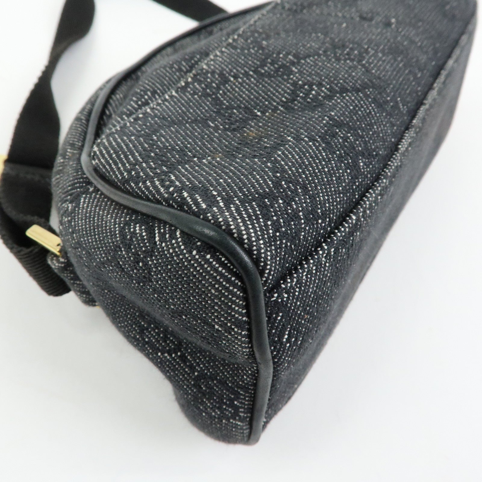 GUCCI Half Moon GG Denim Shoulder Bag Hand Bag Black 90781