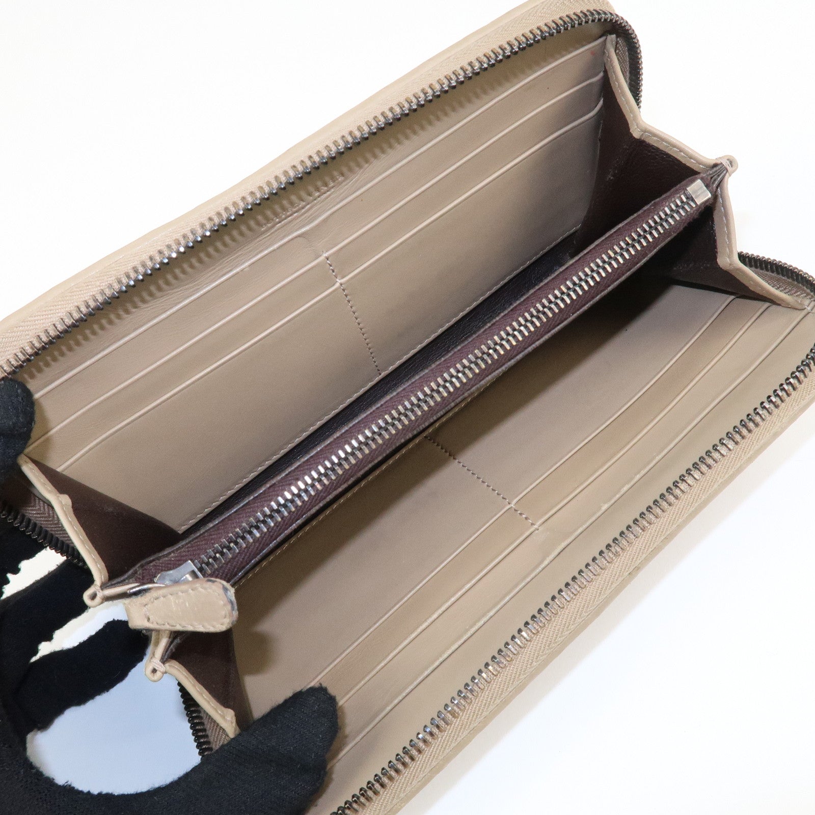 BOTTEGA VENETA Intrecciato Leather Zip Around Long Wallet Beige Used
