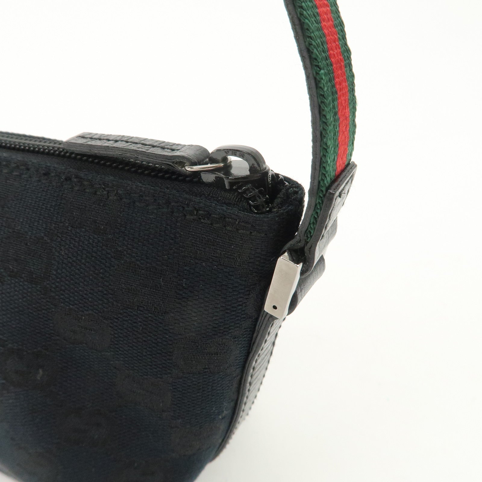 GUCCI Sherry GG Canvas Leather Hand Bag Accessorie Pouch 141809 Used