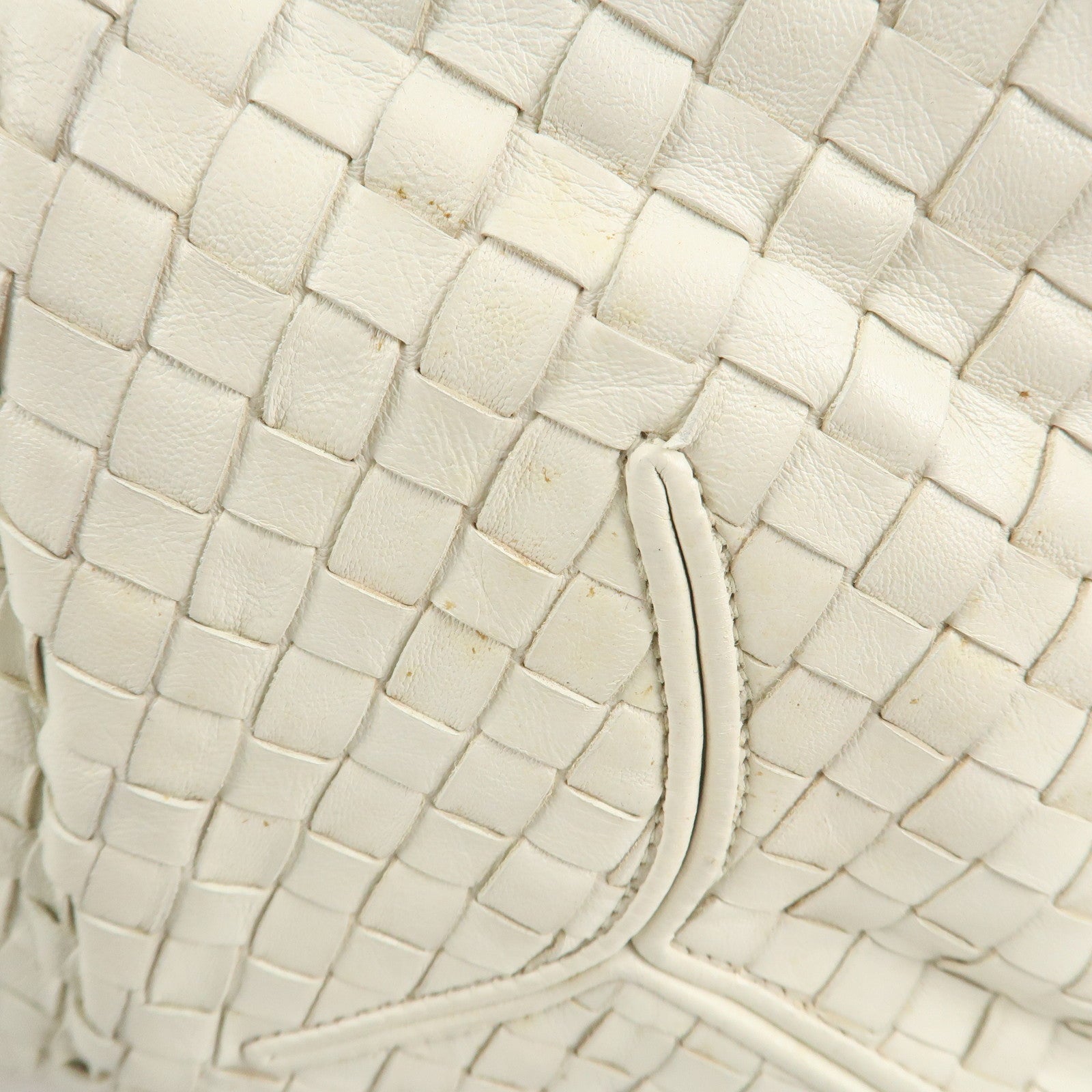 BOTTEGA VENETA Intrecciato Leather Shoulder Bag White 145552