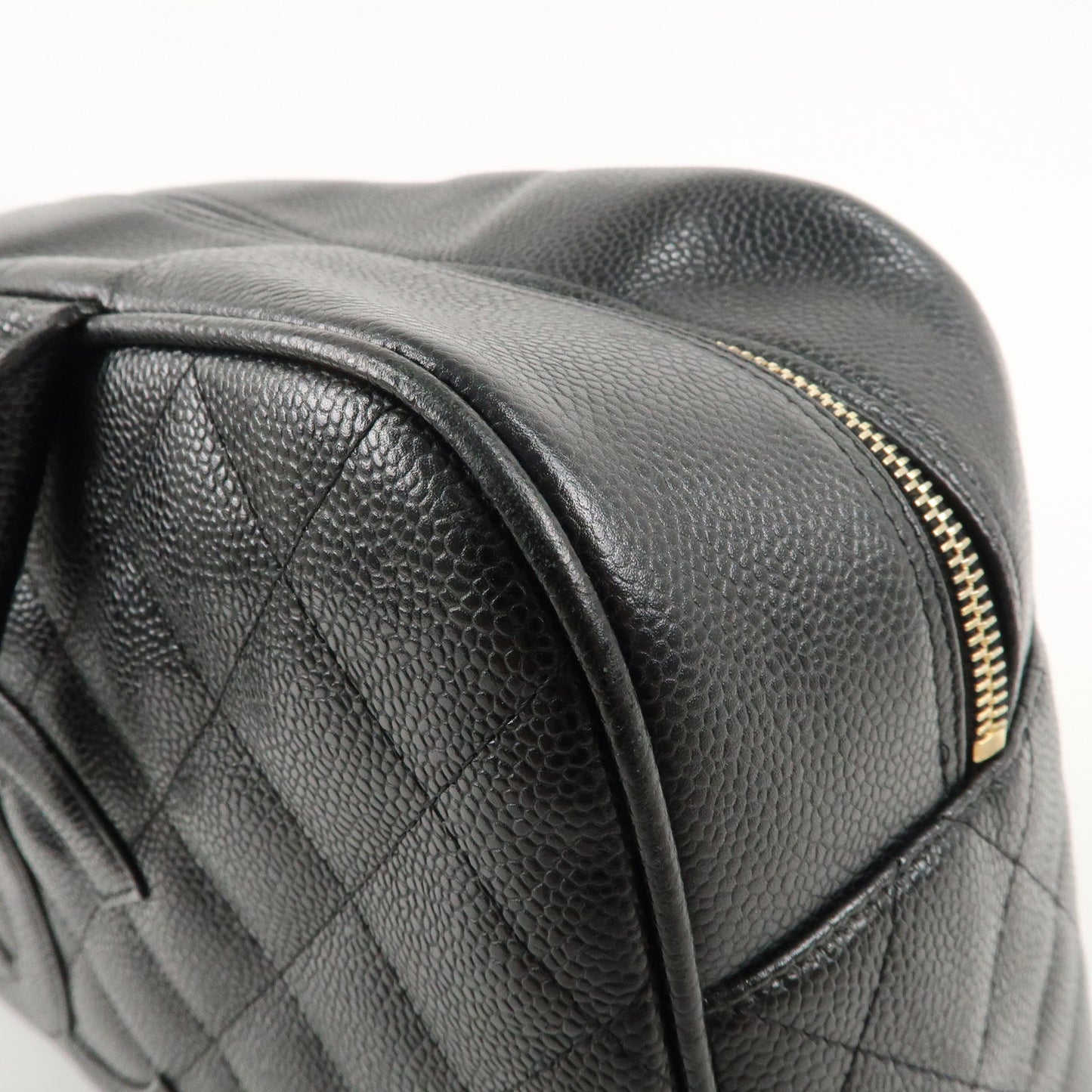 CHANEL Matelasse Caviar Skin Boston Bag Hand Bag Black A20997