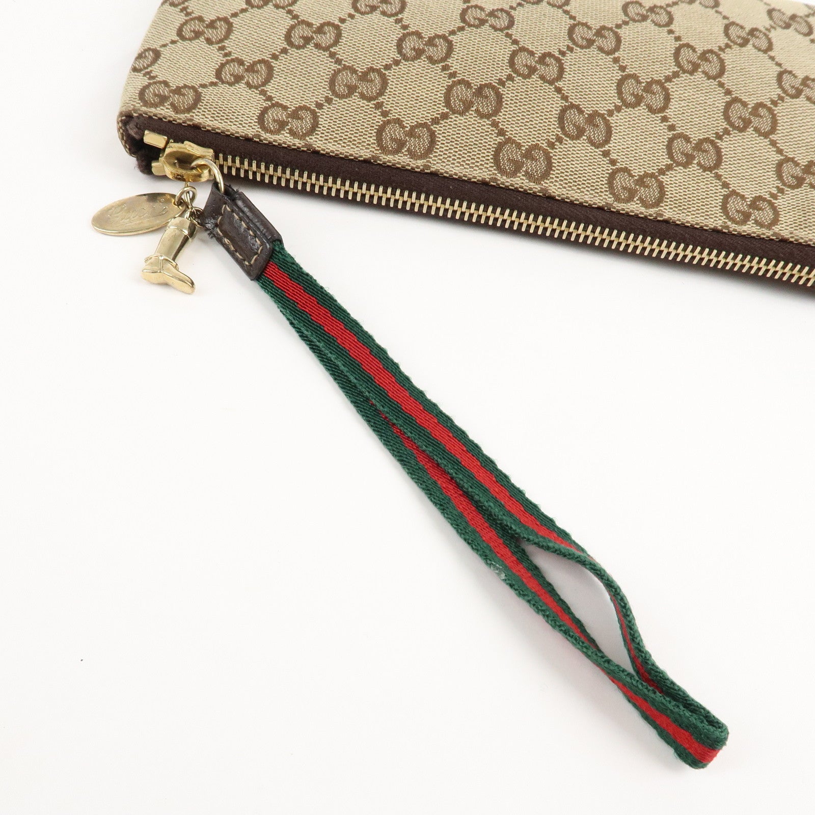 GUCCI Sherry GG Canvas Leather Pouch with Charm 186657