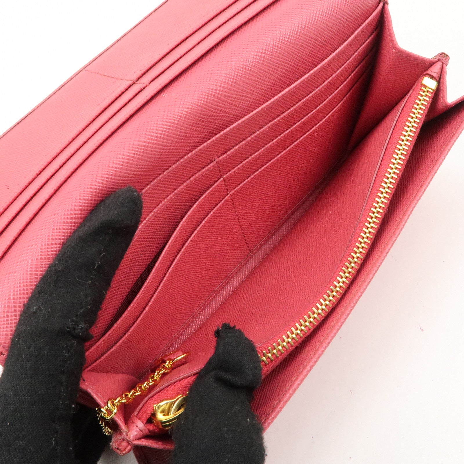 PRADA Saffiano Leather Bi Fold Long Wallet Pink 1MH132