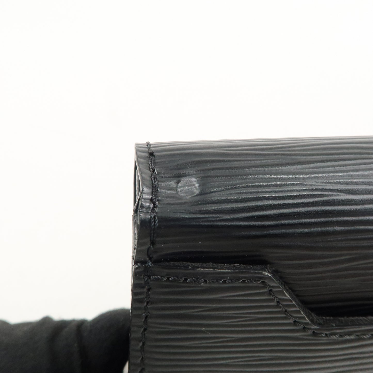 Louis Vuitton Epi Leather Sevigne Shoulder Bag Noir M40522