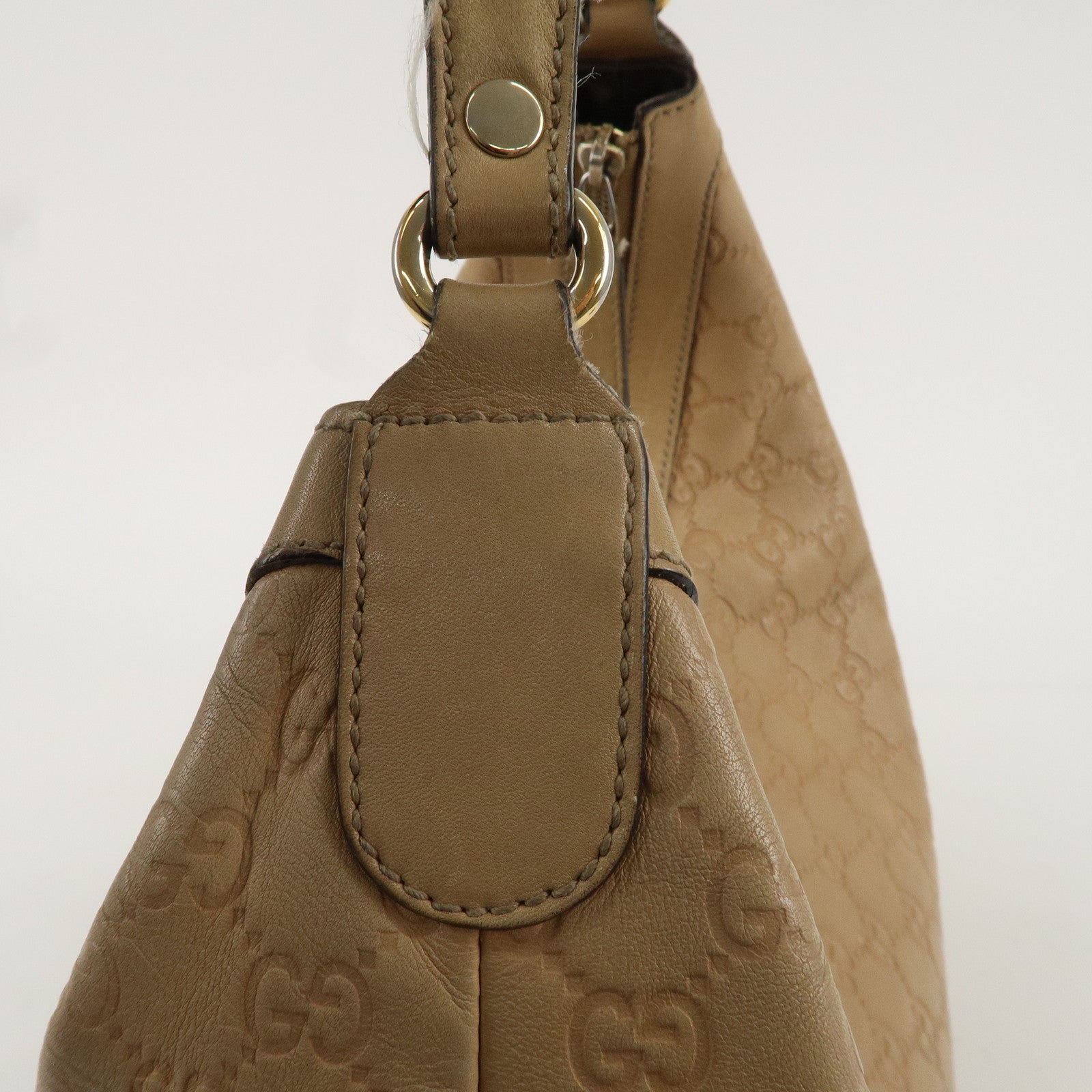 GUCCI Guccissima Horsebit Leather One-Shoulder Bag Beige 232968