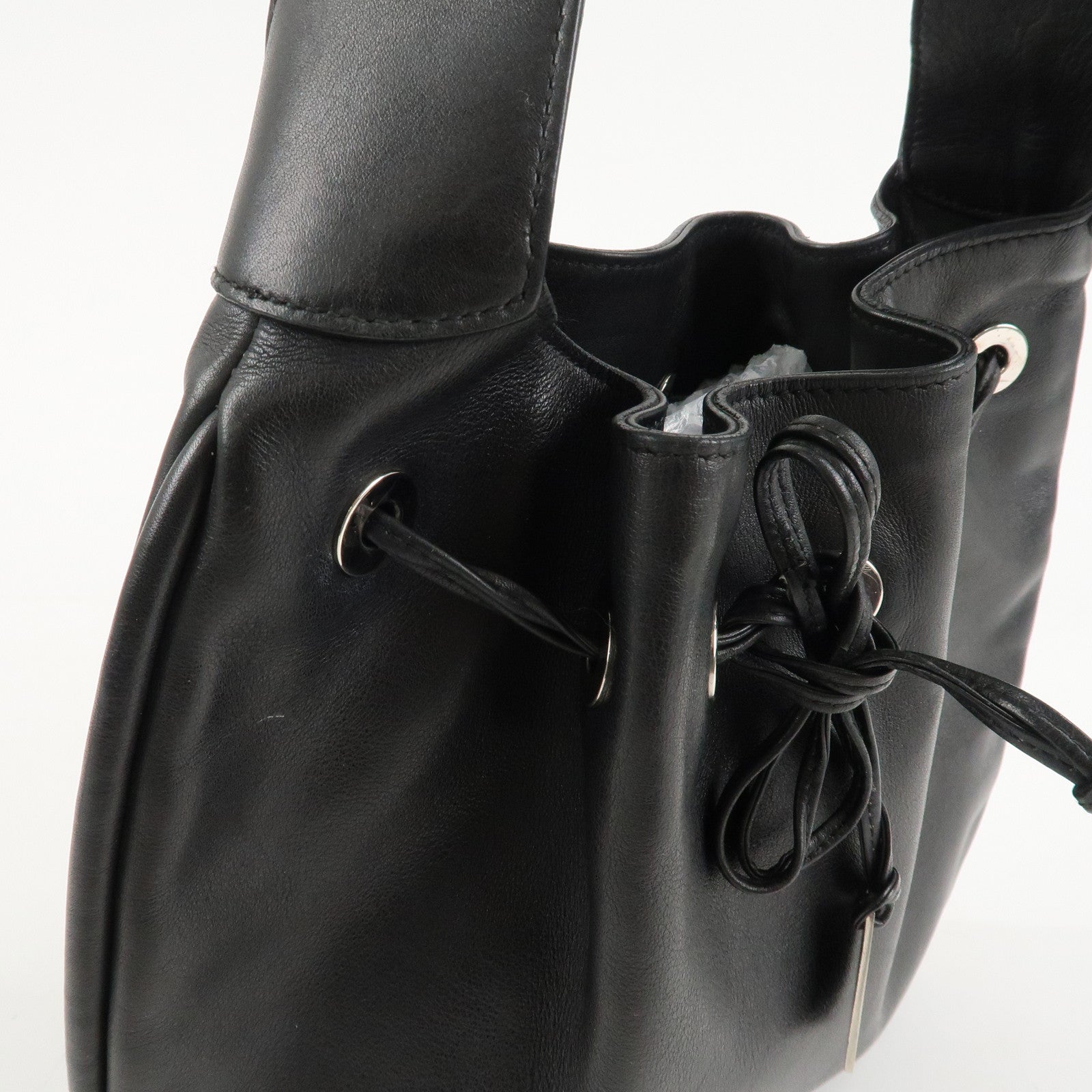 GUCCI Leather Shoulder Bag Drawstring Bag Black Silver 001.4034 Used