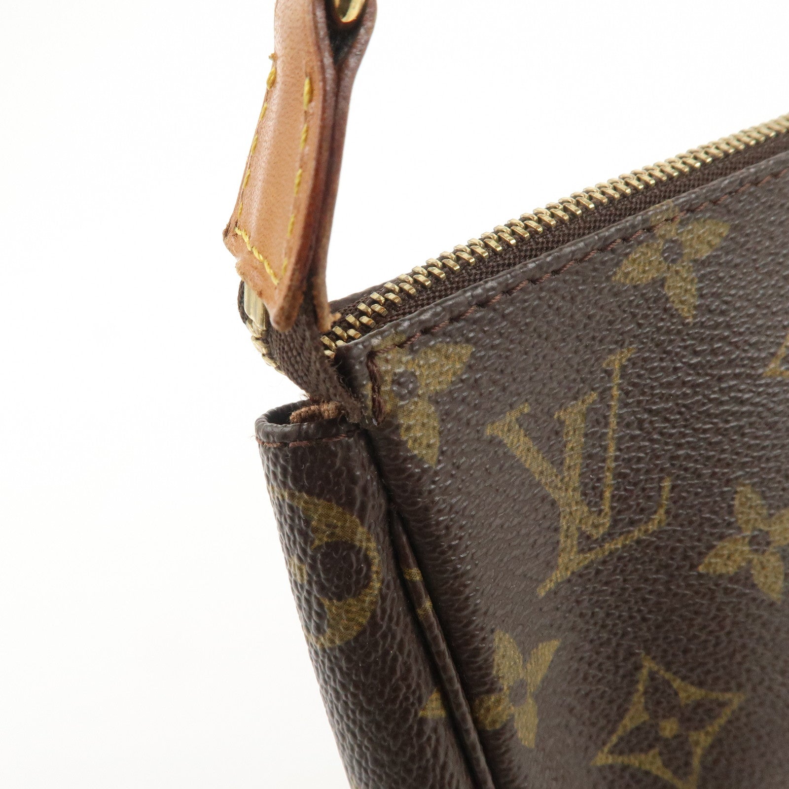Louis Vuitton Monogram Pochette Accessoires Pouch M51980 Used