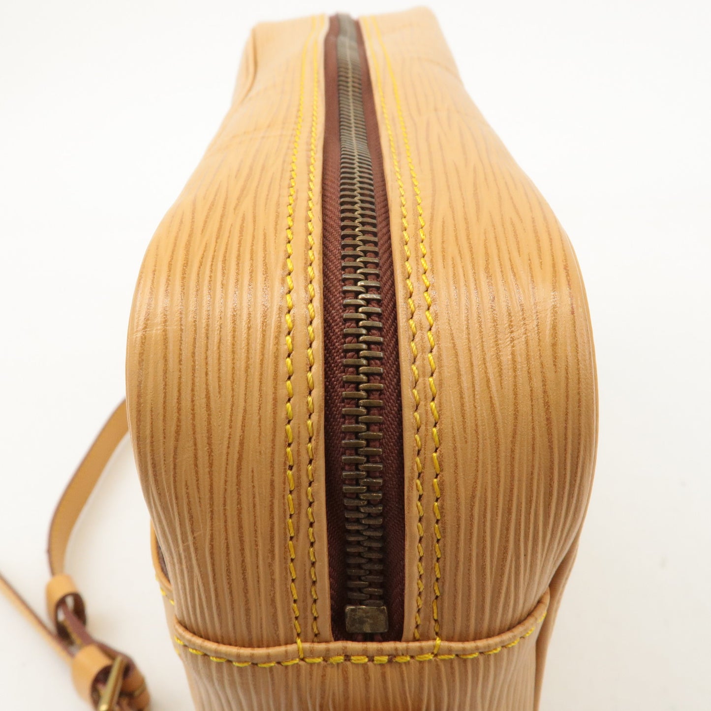 Louis Vuitton Epi Trocadero Shoulder Bag Winipeg Beige M52316