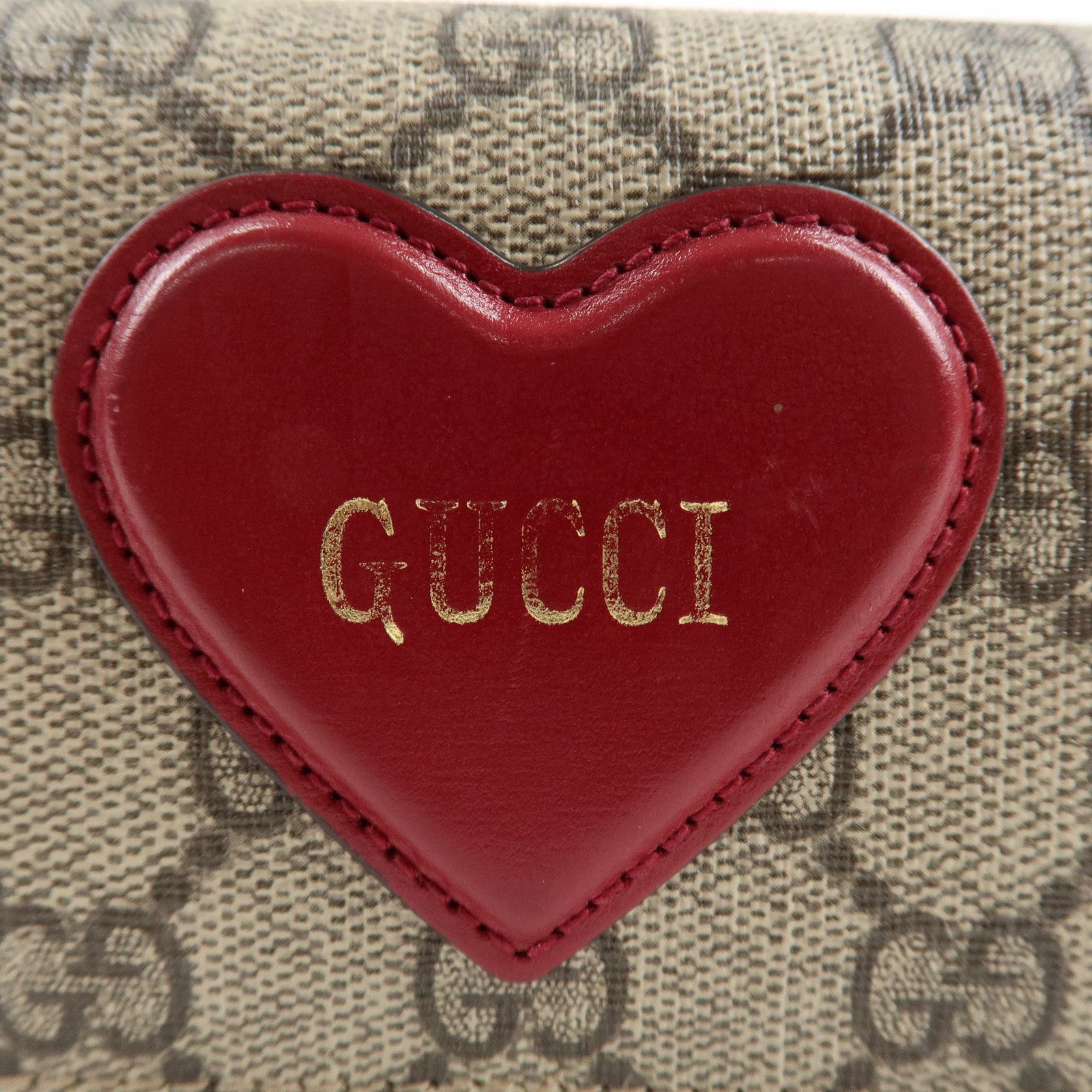 GUCCI GG Supreme Leather Heart Motif Bifold Wallet 648848