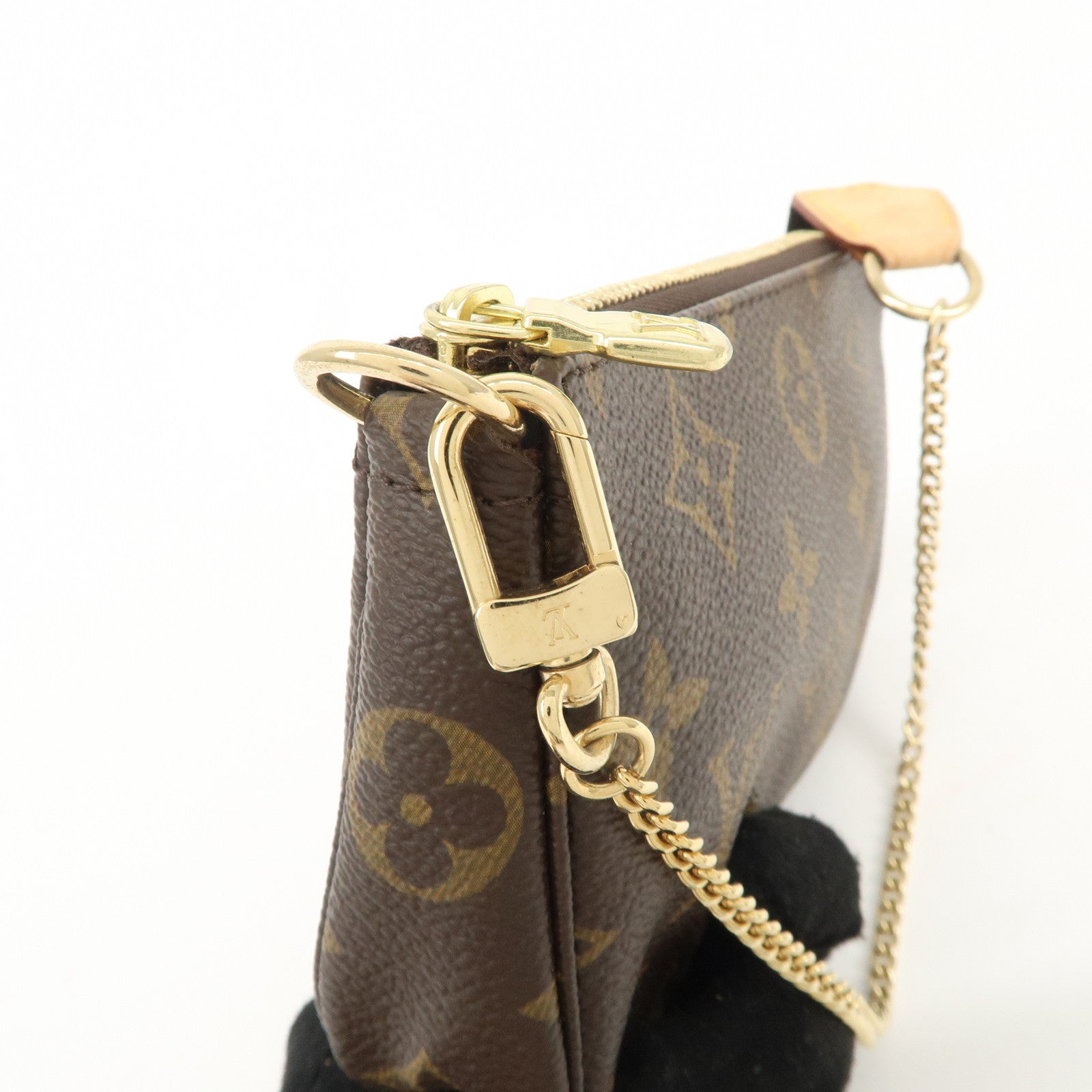 Louis Vuitton Monogram Mini Pochette Accessoires Pouch M58009