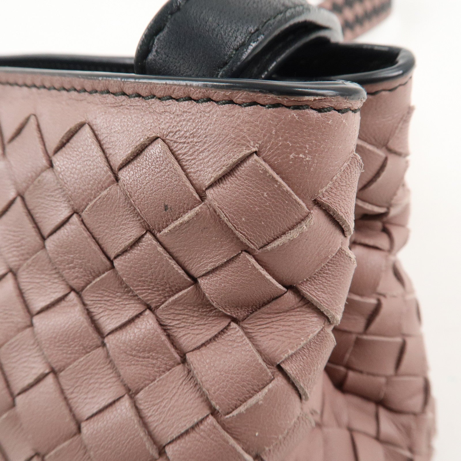 Bottega Veneta Intrecciato Leather Shoulder Bag