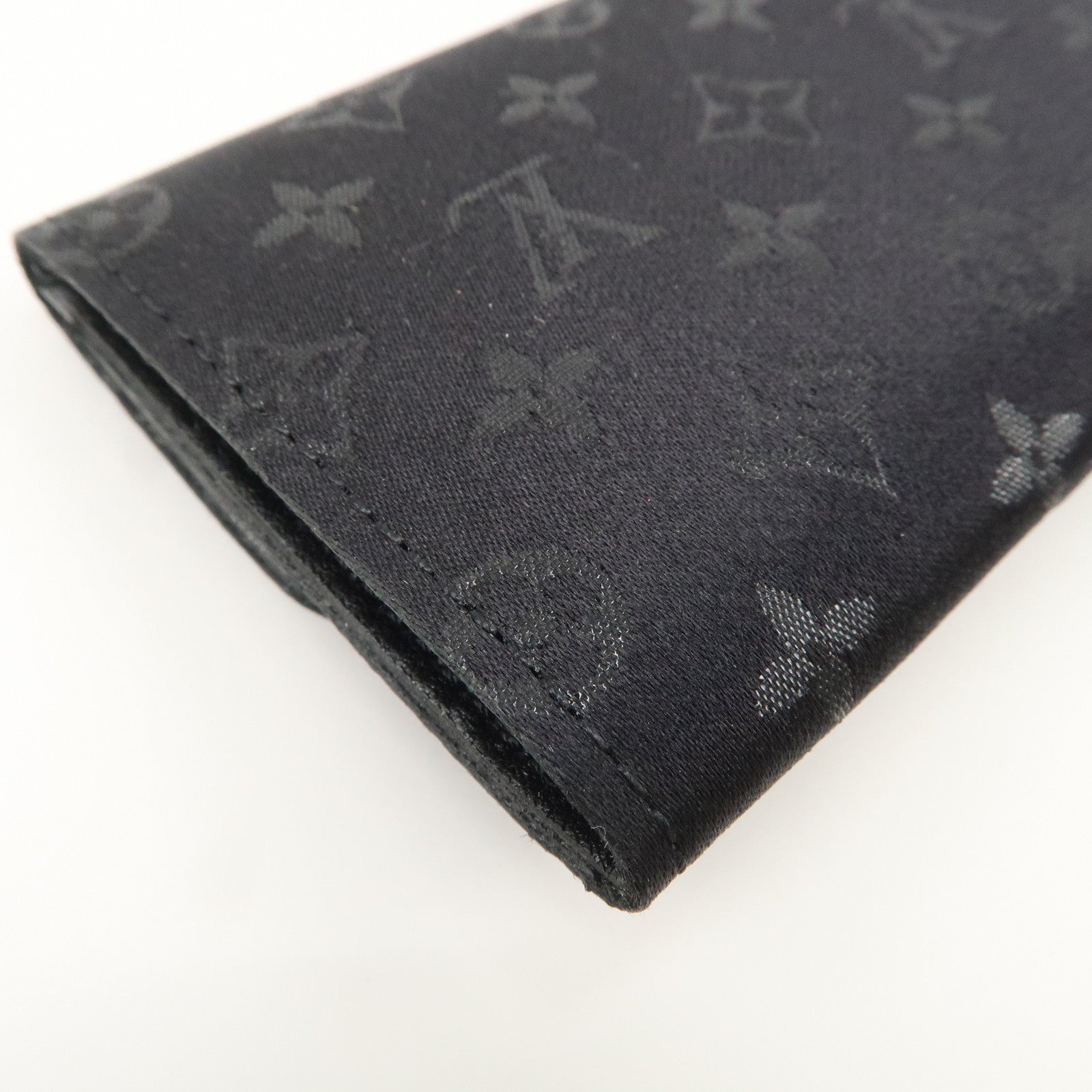 Louis Vuitton Monogram Satin Porte Monnaie Coin Case Noir M92137