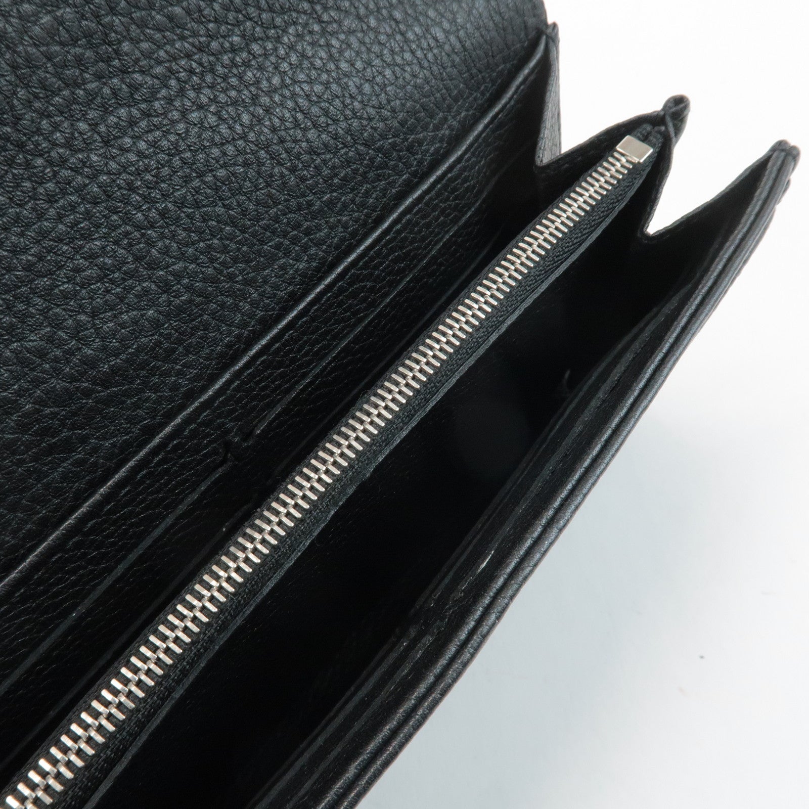 Louis Vuitton Monogram Mahina Portefeuille Iris Wallet Noir M60143 Used