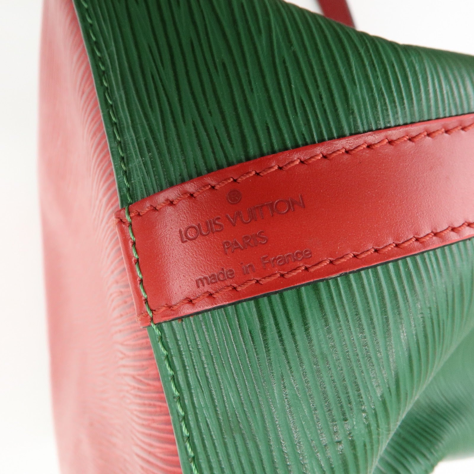 Louis Vuitton Epi Petit Noe Shoulder Bag Green Red M44147