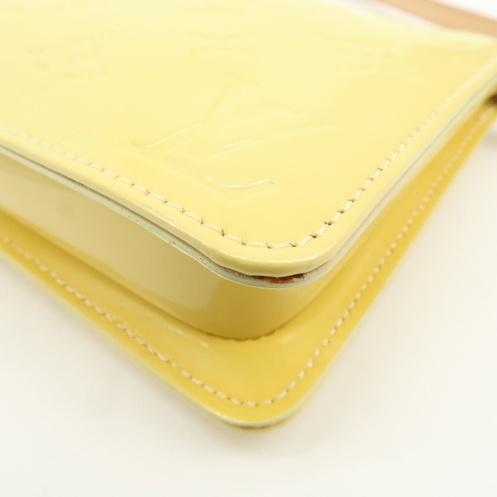 Louis Vuitton Monogram Vernis Lexington Accessoires Pouch M91058