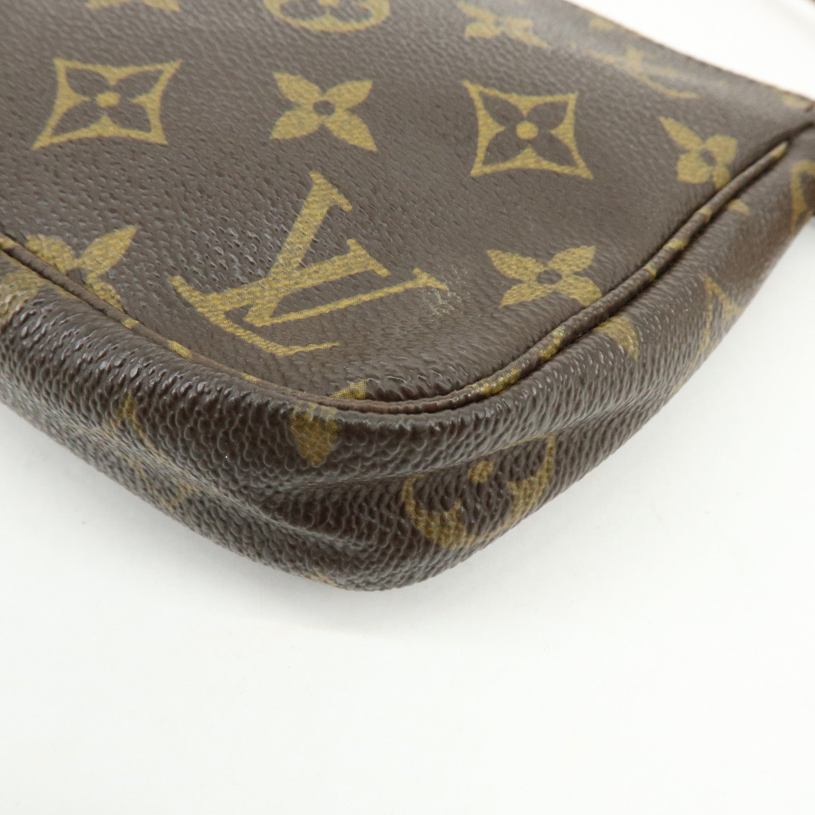 Louis Vuitton Monogram Pochette Accessoires Pouch Hand Bag M51980