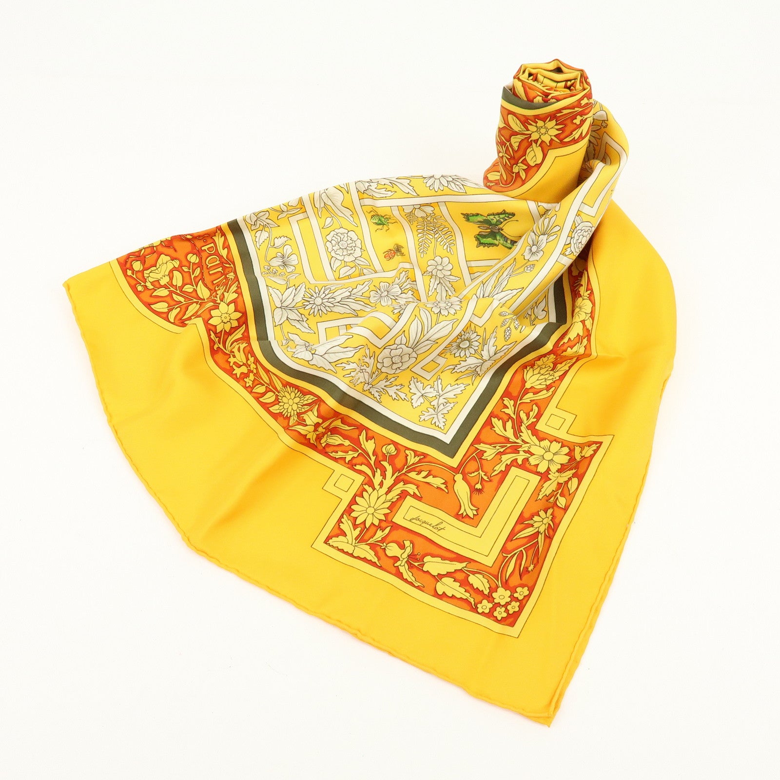HERMES Carre 90 Silk 100% Joyaux de lete Scarf Yellow Red