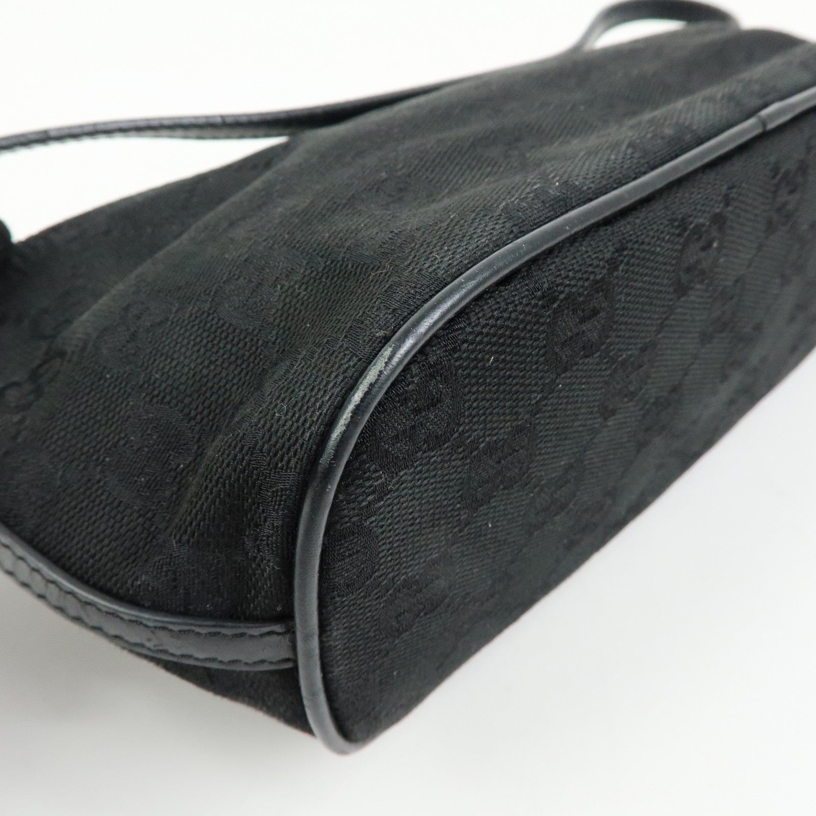 GUCCI Boat Bag GG Canvas Leather Hand Bag Pouch Black 0391103