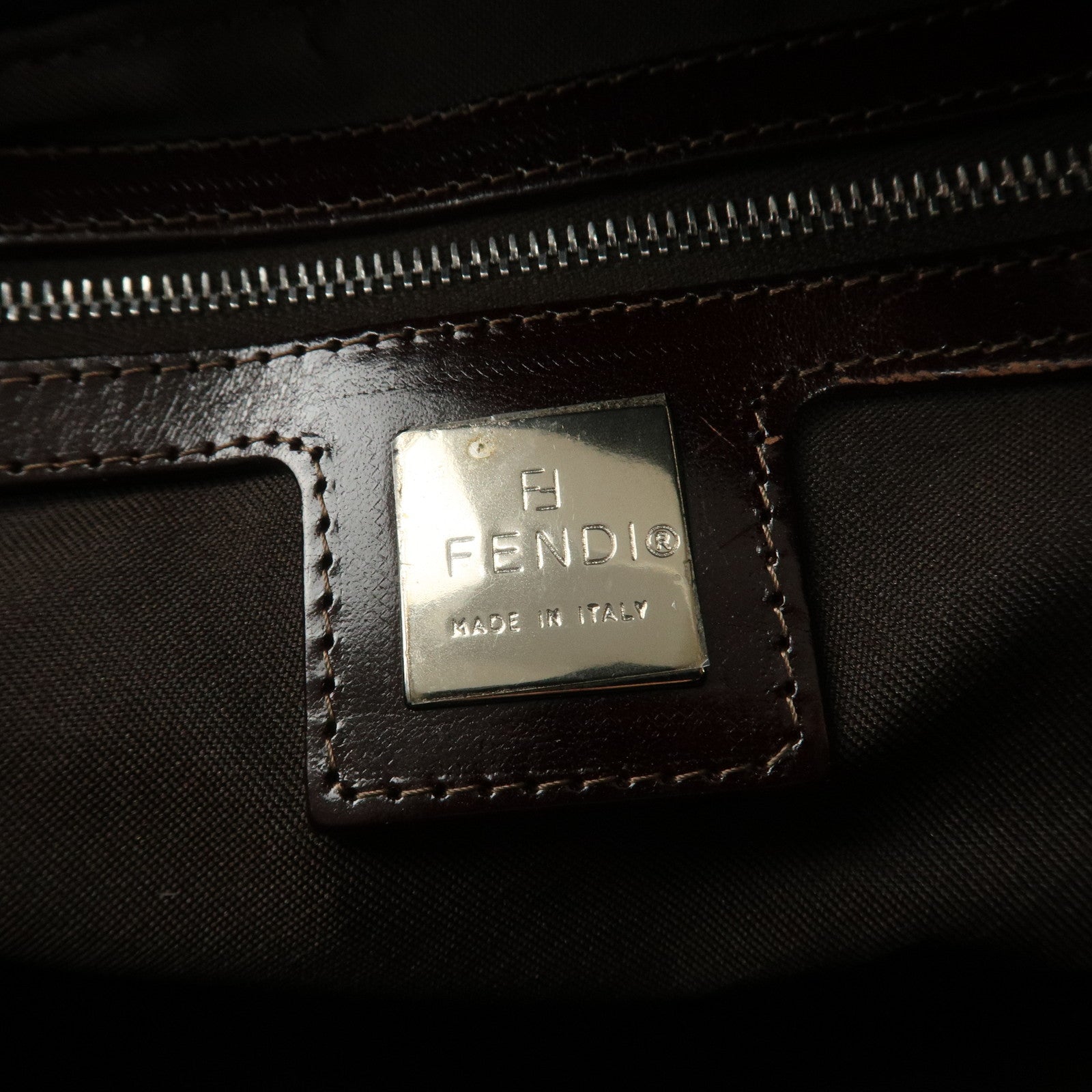 FENDI Mamma Baguette Suede Leather Shoulder Bag Silver HDW 26325 Used