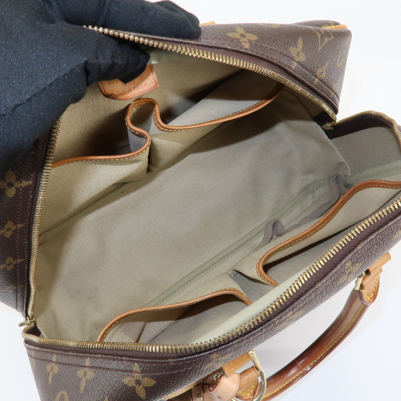 Louis Vuitton Leather Canvas Monogram Deauville Hand Bag M47270 Used