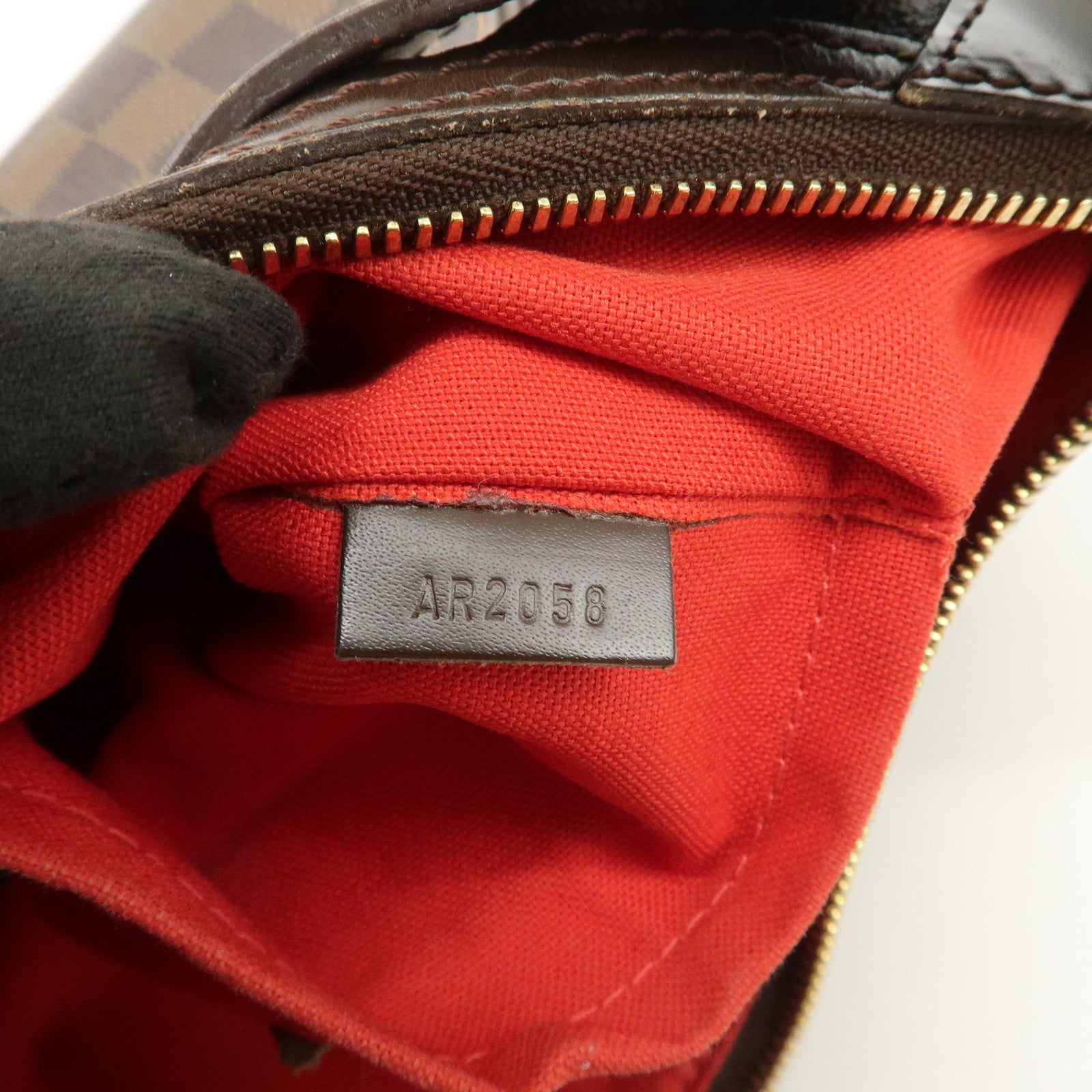 Louis Vuitton Damier Canvas Thames PM Shoulder Bag Hand Bag N48180