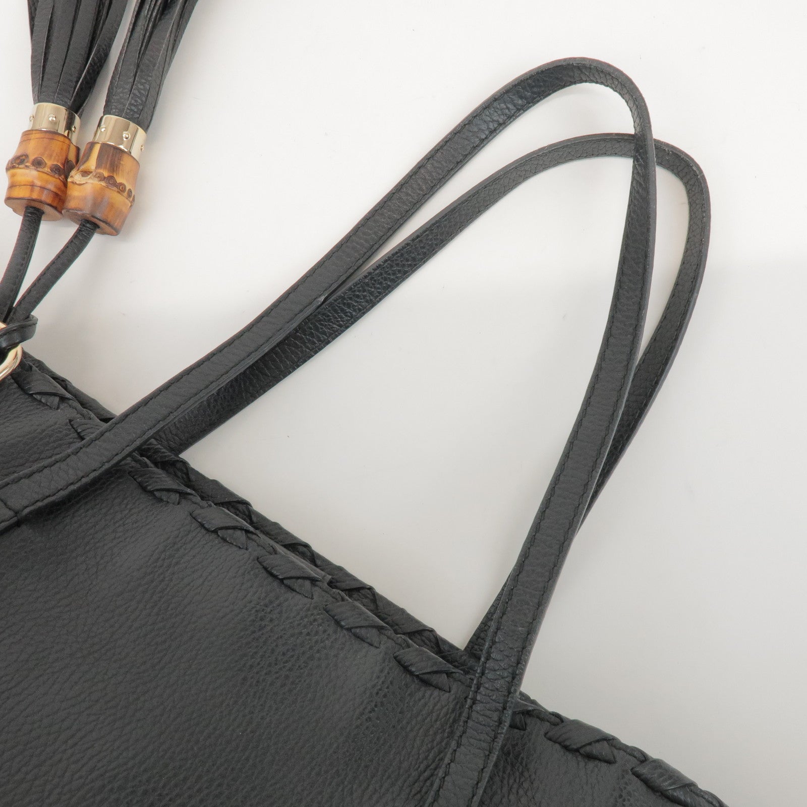 GUCCI Bamboo Leather Tote Shoulder Bag Tassel Charm Black 354665