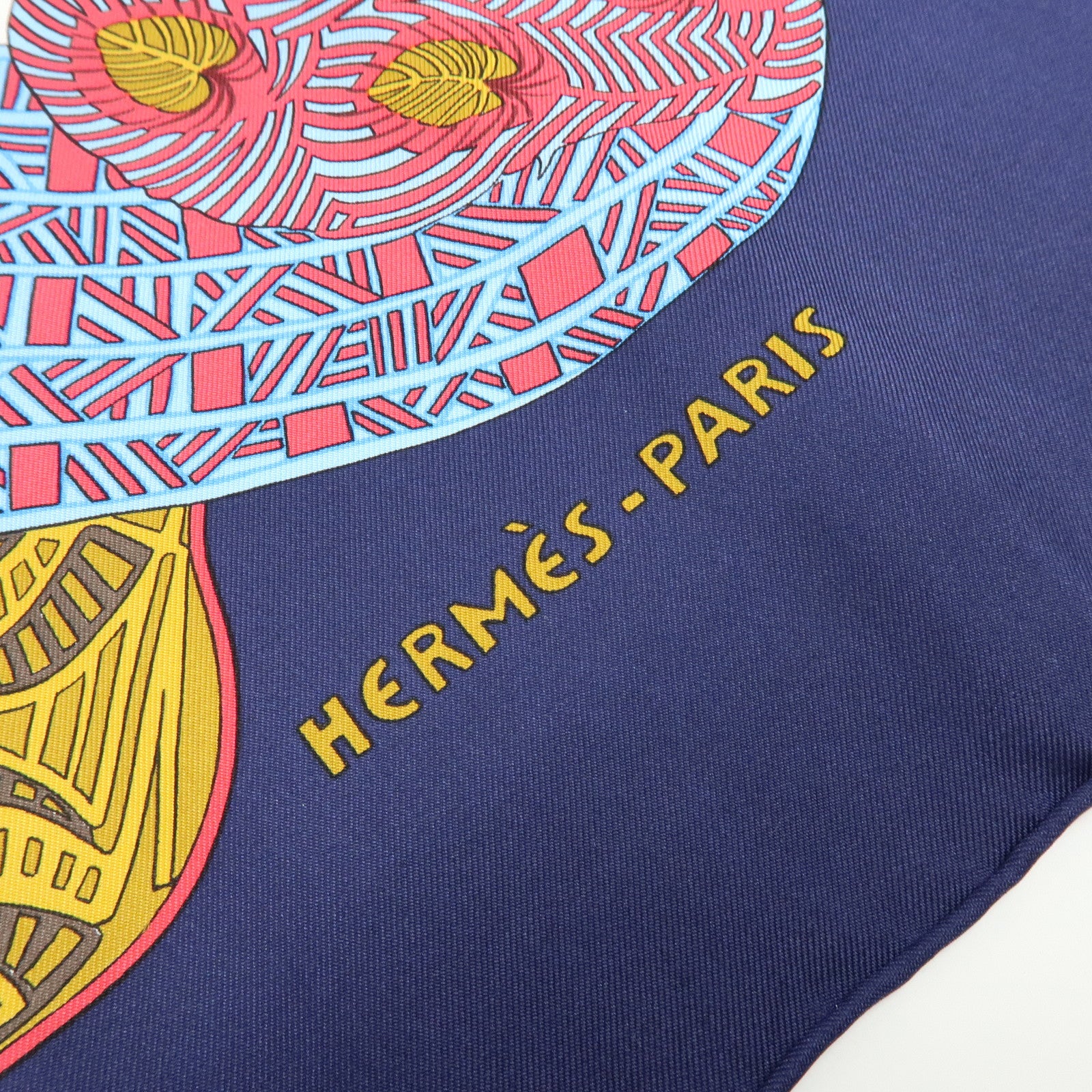HERMES Carre 90 Silk 100% Scarf ART des STEPPES Horse Print Navy