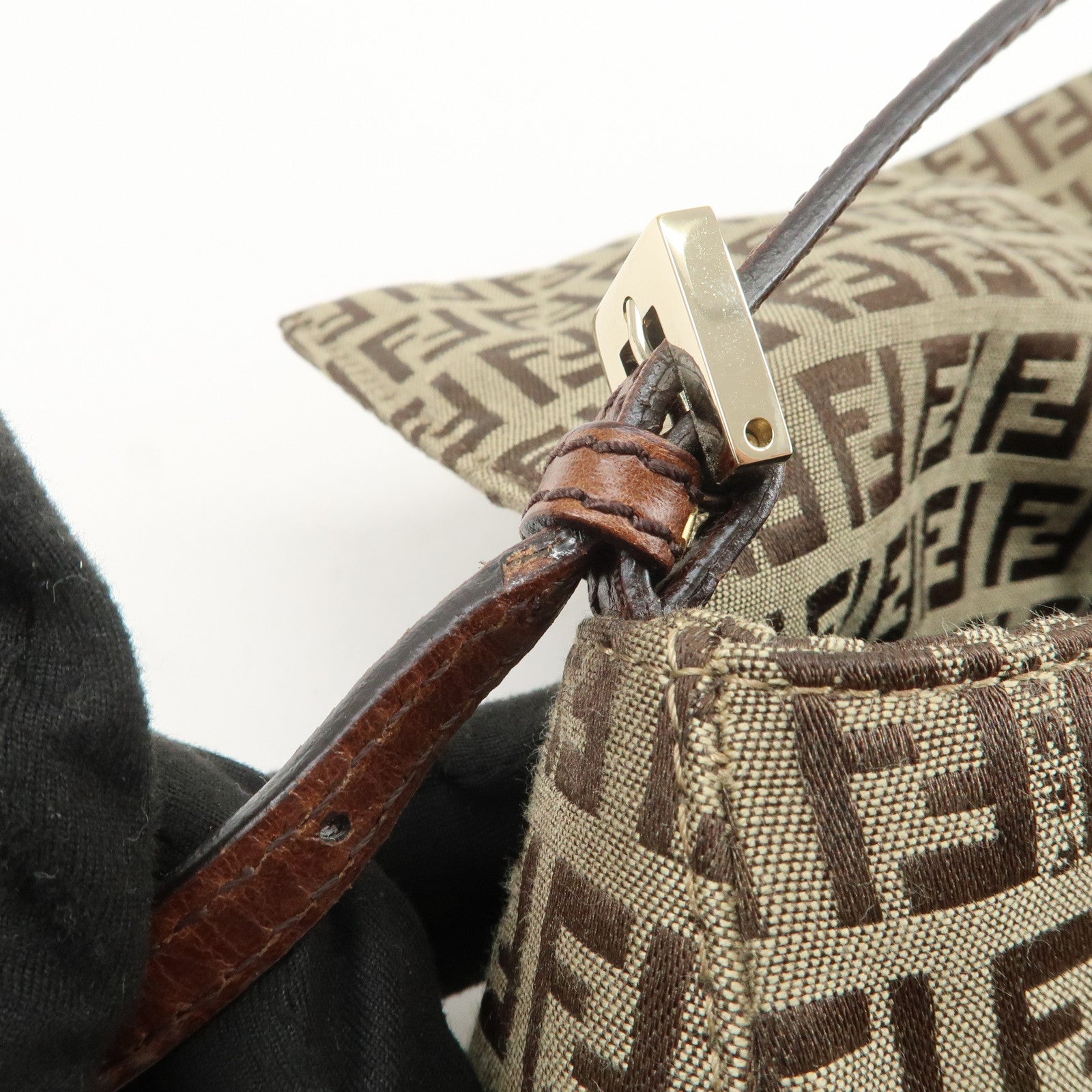 FENDI Mamma Baguette Zucchino Canvas Shoulder Bag Beige 8BR180