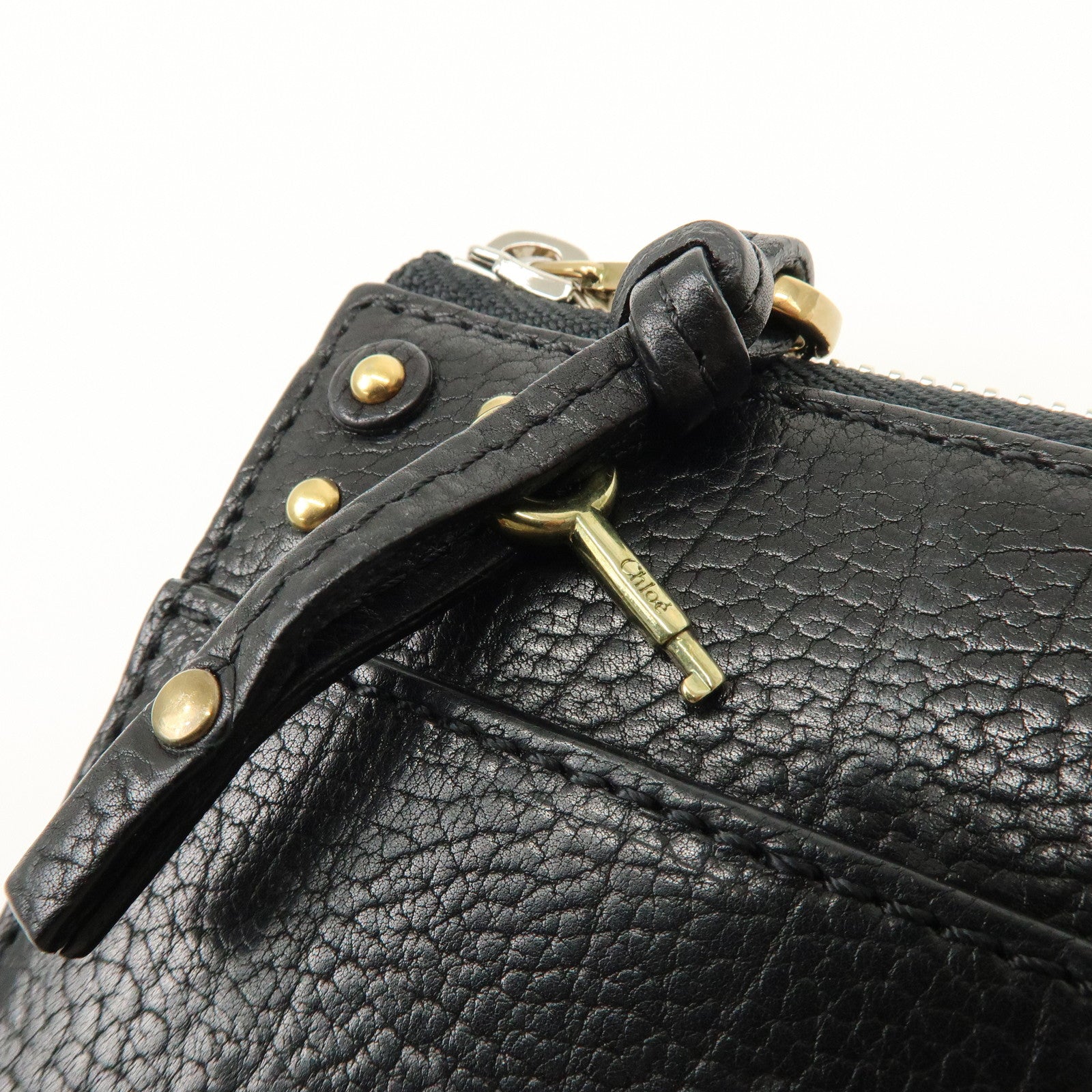 Chloe Aurora Studs Leather Zippy Long Wallet Black
