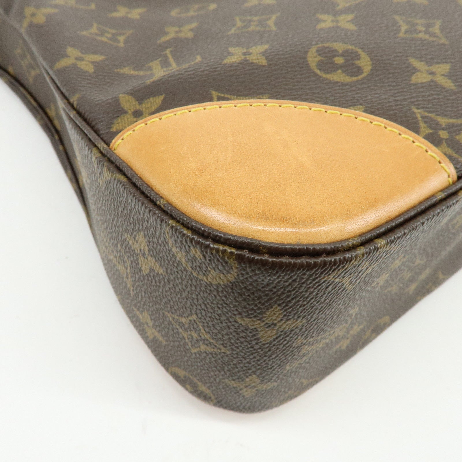 Louis Vuitton Monogram Boulogne 30 Shoulder Bag M51265