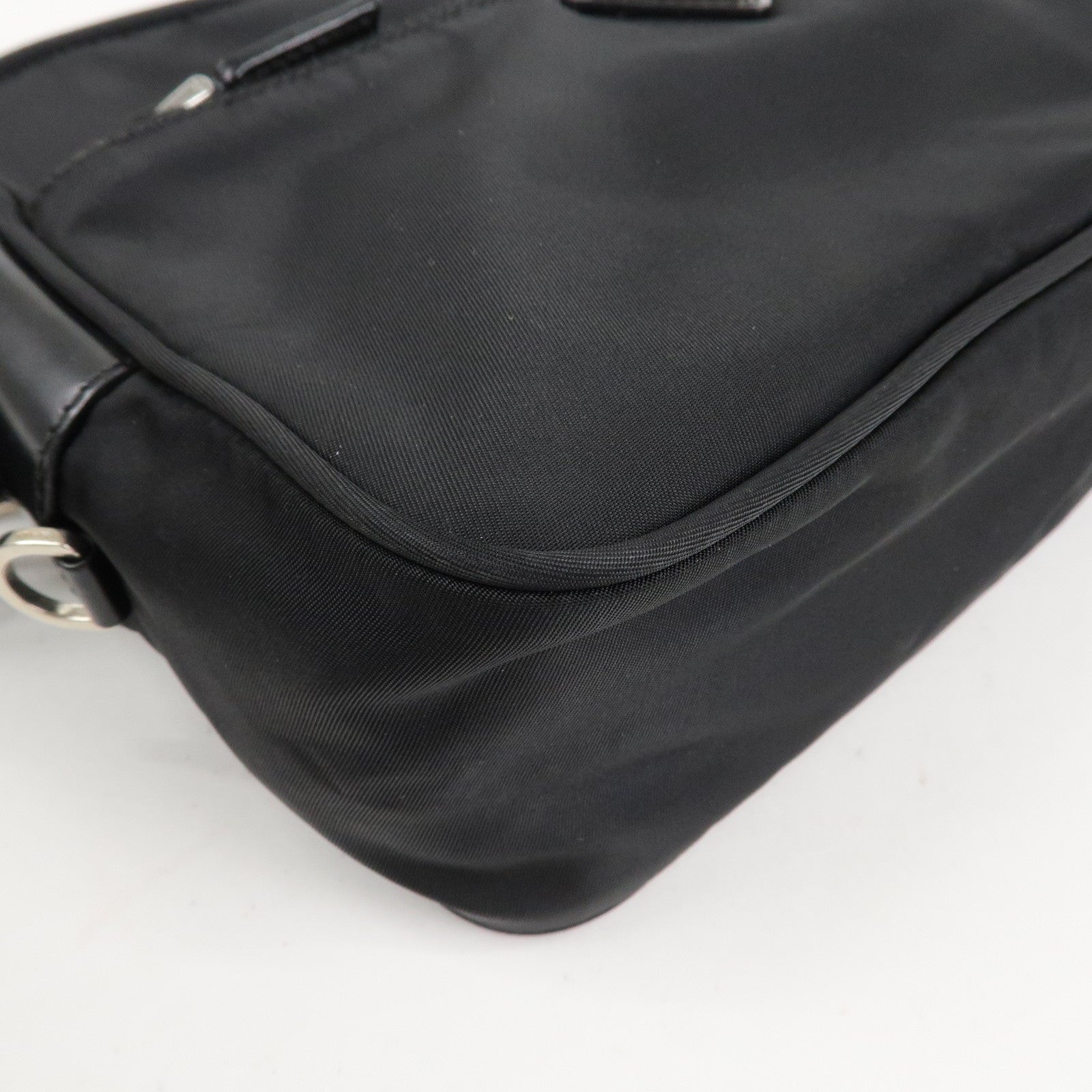 PPRADA Triangle Logo Nylon Leather Shoulder Bag NERO Black BT0166 Used