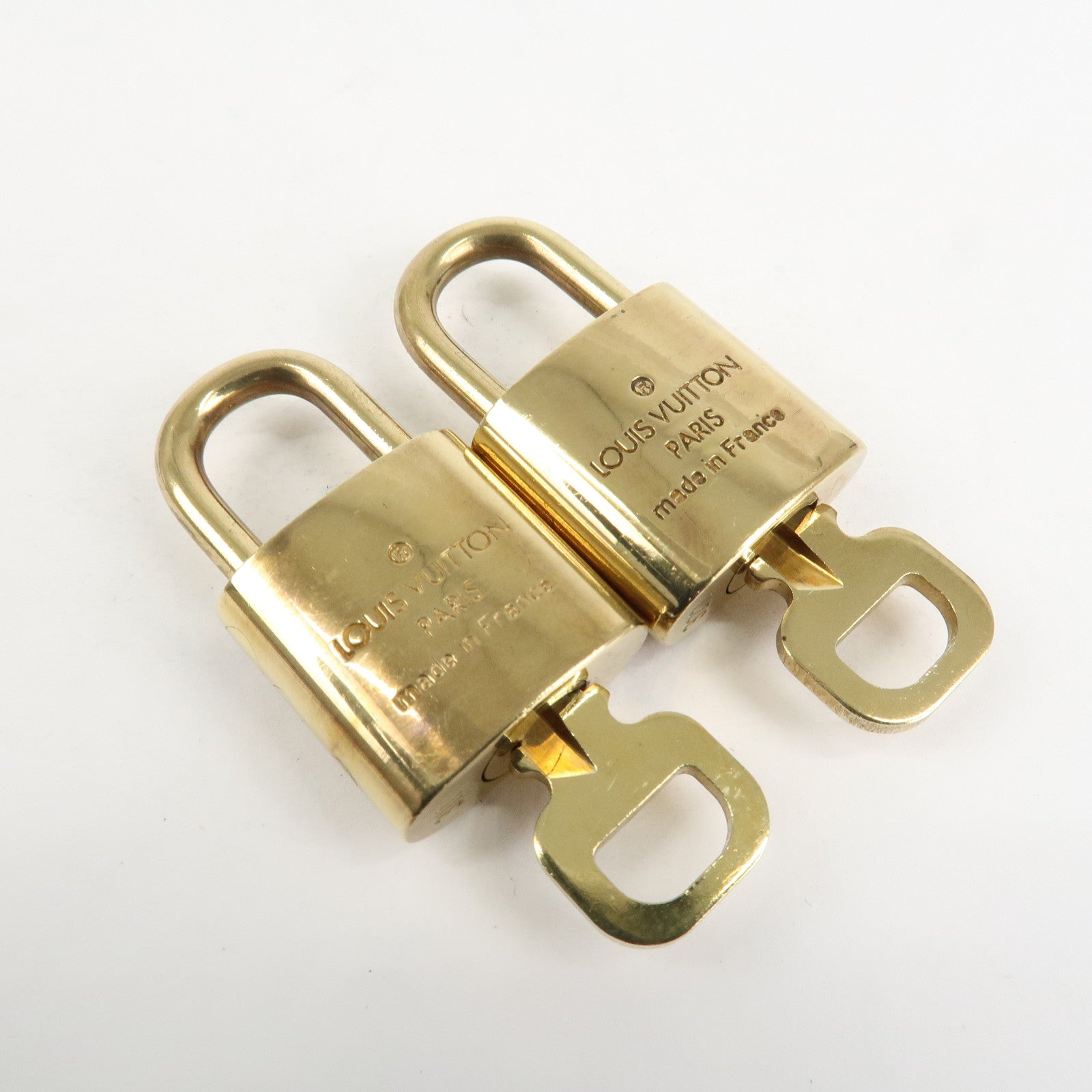 Louis Vuitton Set of 10 Lock & Key Cadena Key Lock Metal Gold Used