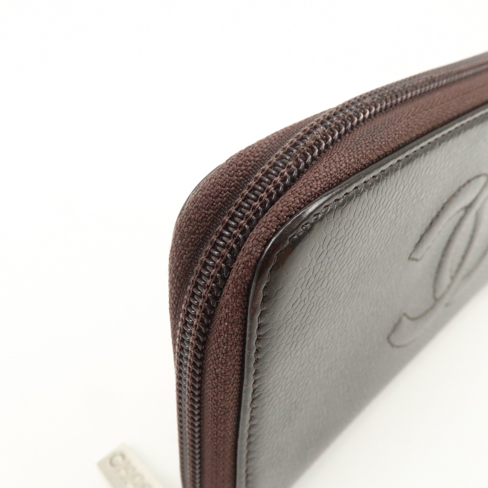 CHANEL COCO Mark Caviarskin Round Zippy Long Wallet Brown