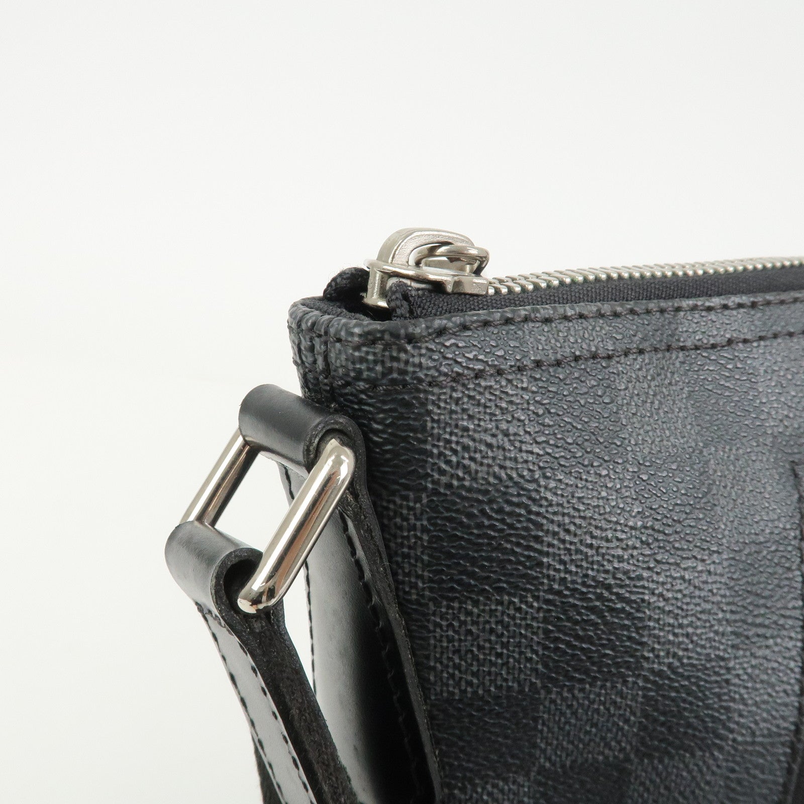Louis Vuitton Damier Graphite Mick PM Shoulder Crossbody Bag N41211