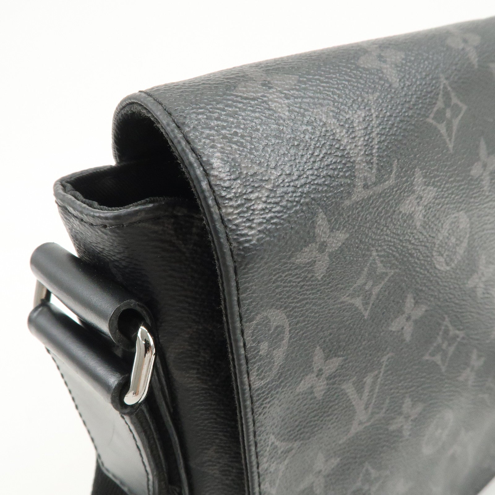 Louis Vuitton Monogram Eclips District PM Messenger Bag M45272