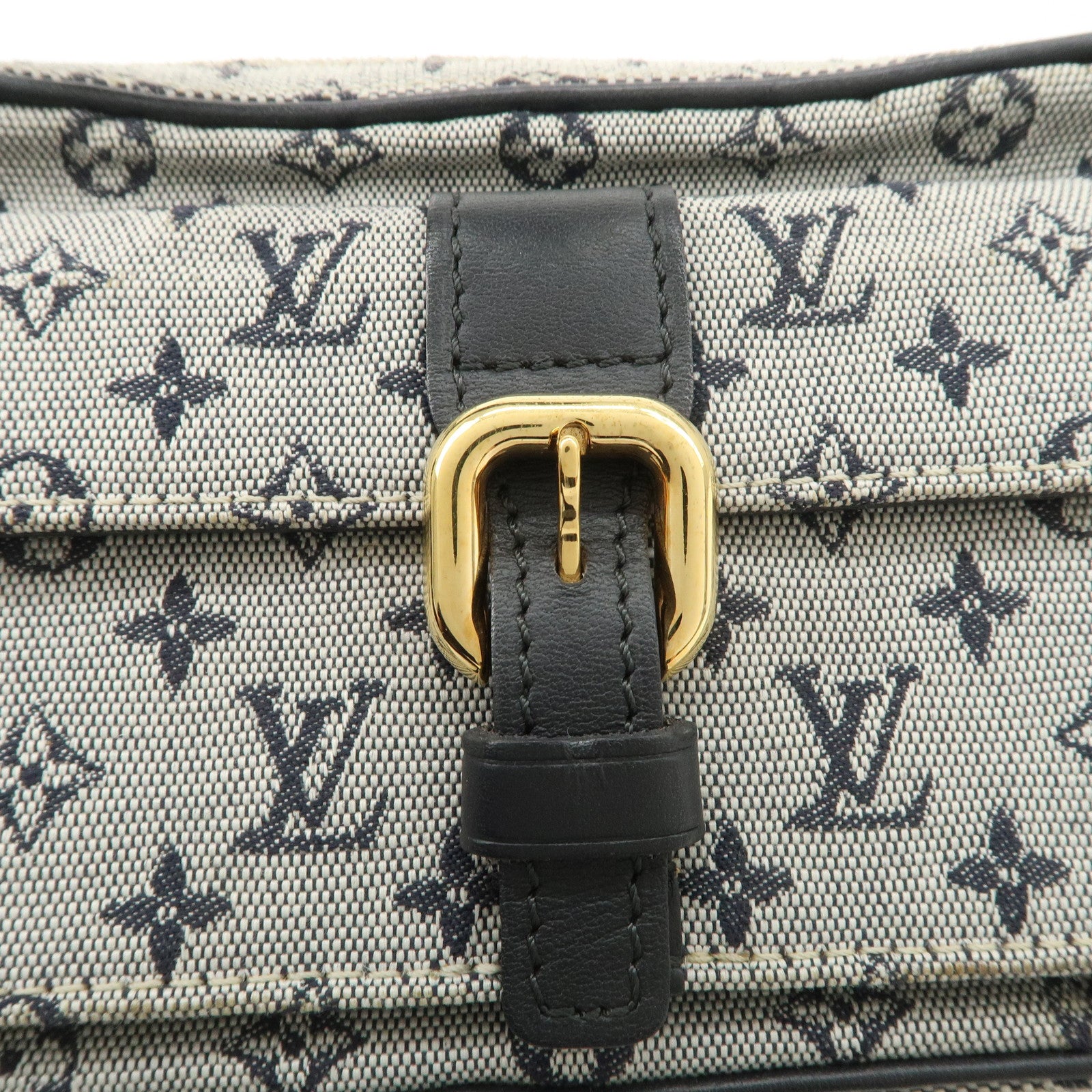 Louis Vuitton Monogram Mini Canvas Juliette MM Shoulder Bag M92315