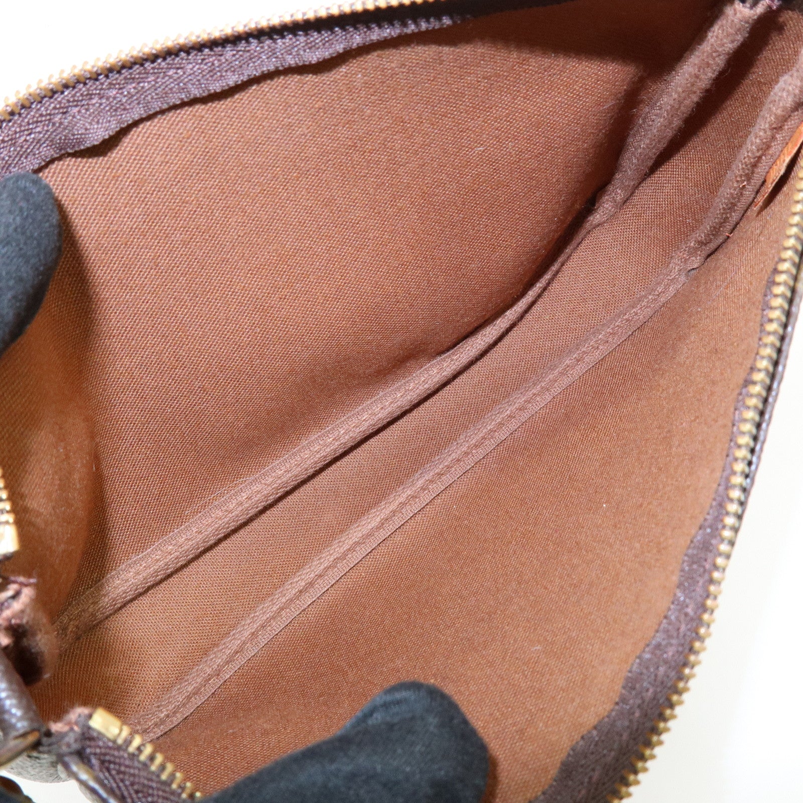 Louis Vuitton Monogram Pochette Accessoires Pouch Hand Bag M51980