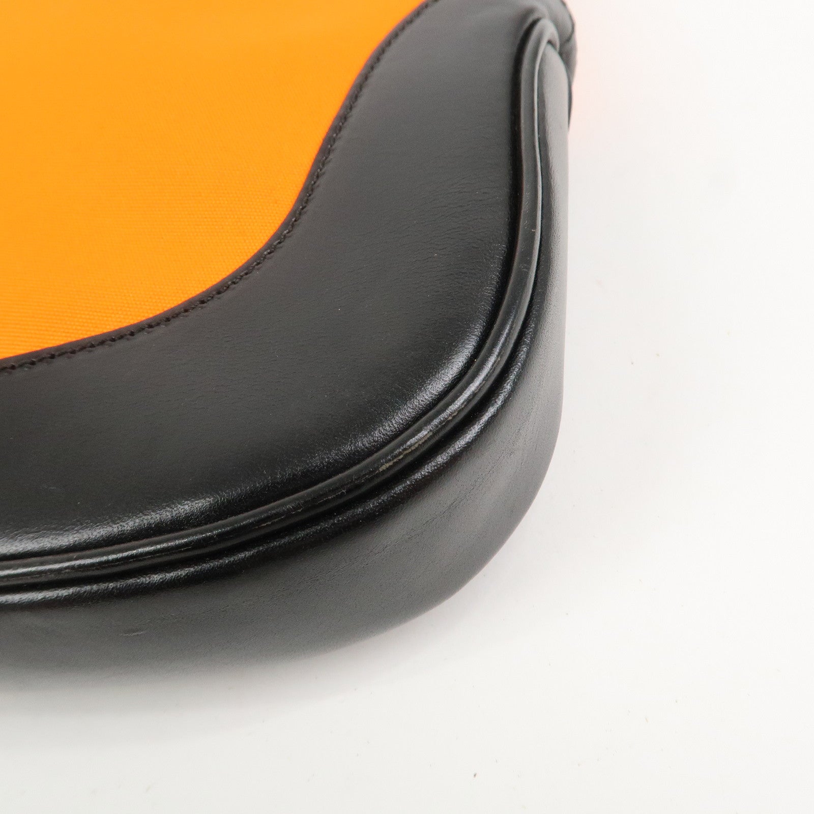 GUCCI Jackie Canvas Leather Shoulder Bag Hand Bag Black 001・3306