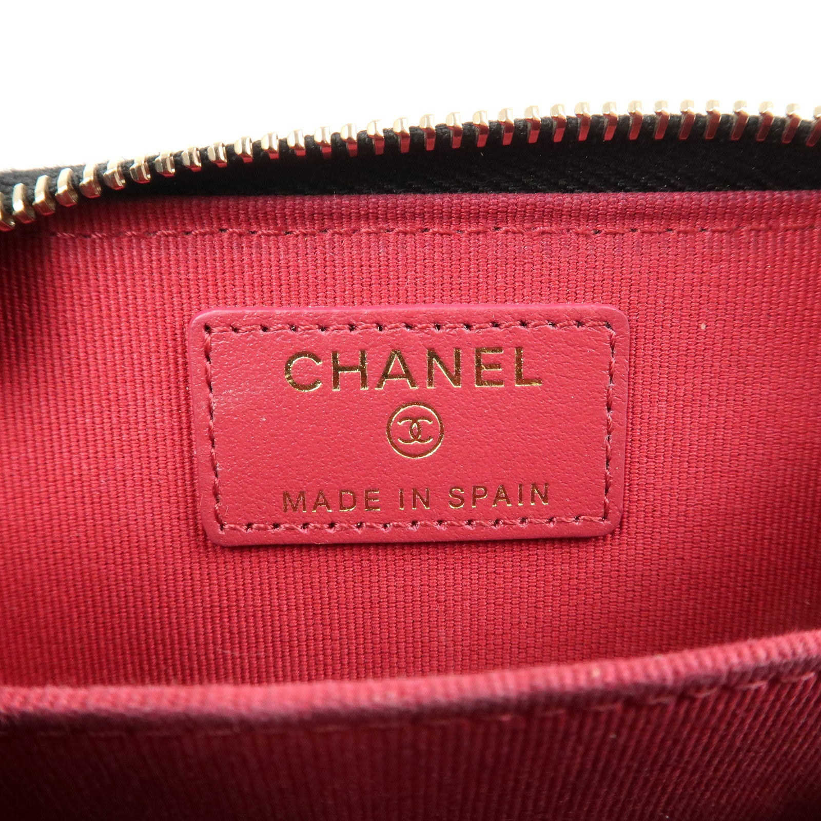 CHANEL Chanel 19 Lamb Skin Round Zippy Coin Case Black AP2701