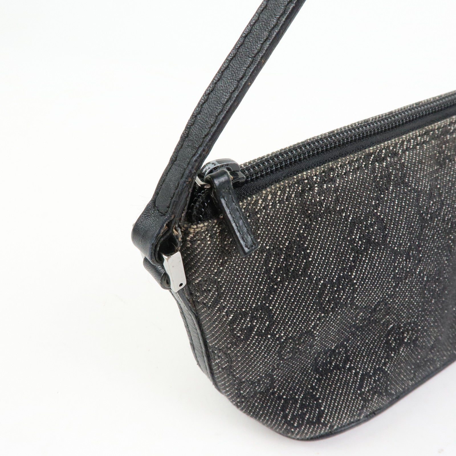 GUCCI Boat Bag GG Canvas Leather Accessory Pouch Black 07198