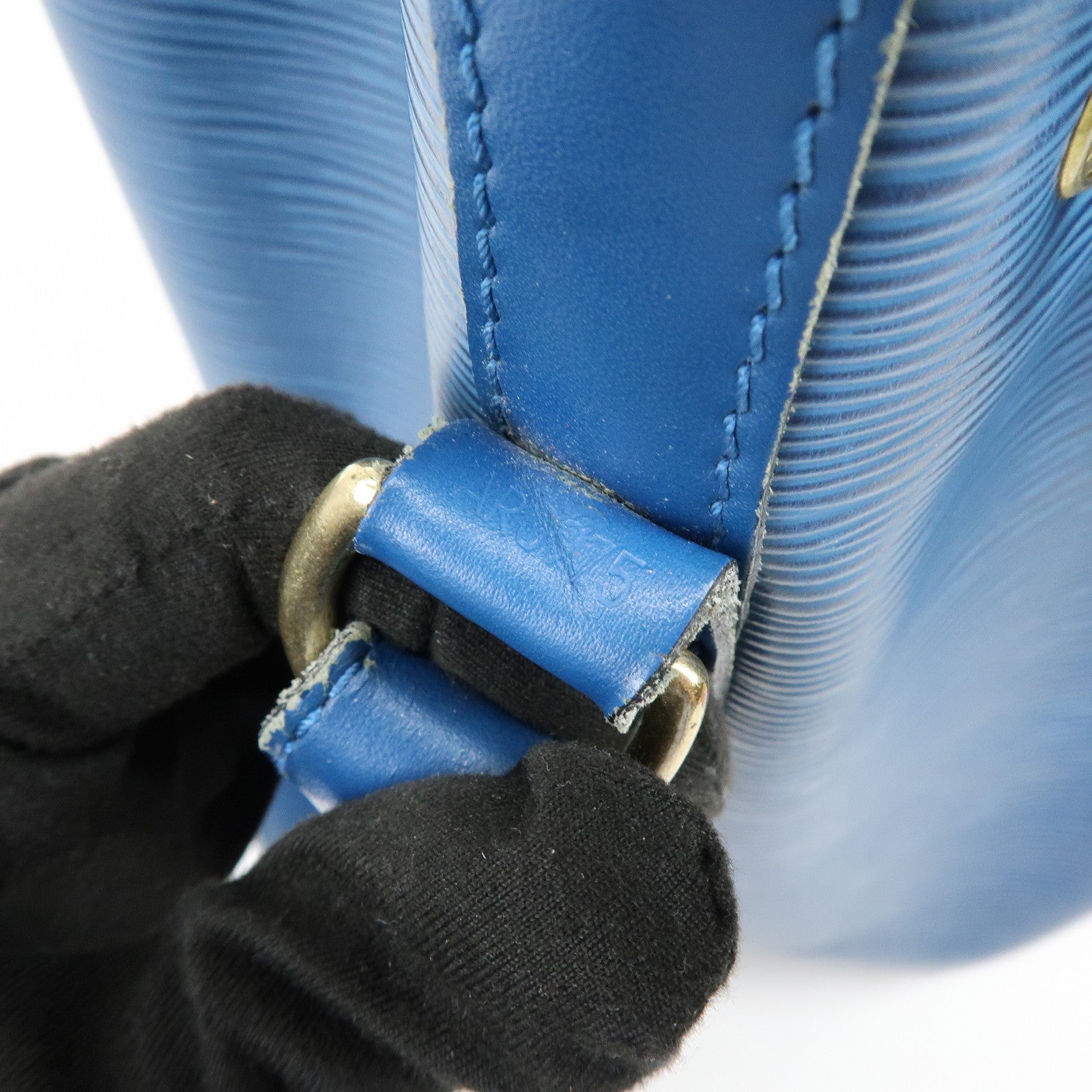 Louis Vuitton Epi Petit Noe Shoulder Hand Bag Toledo Blue M44105