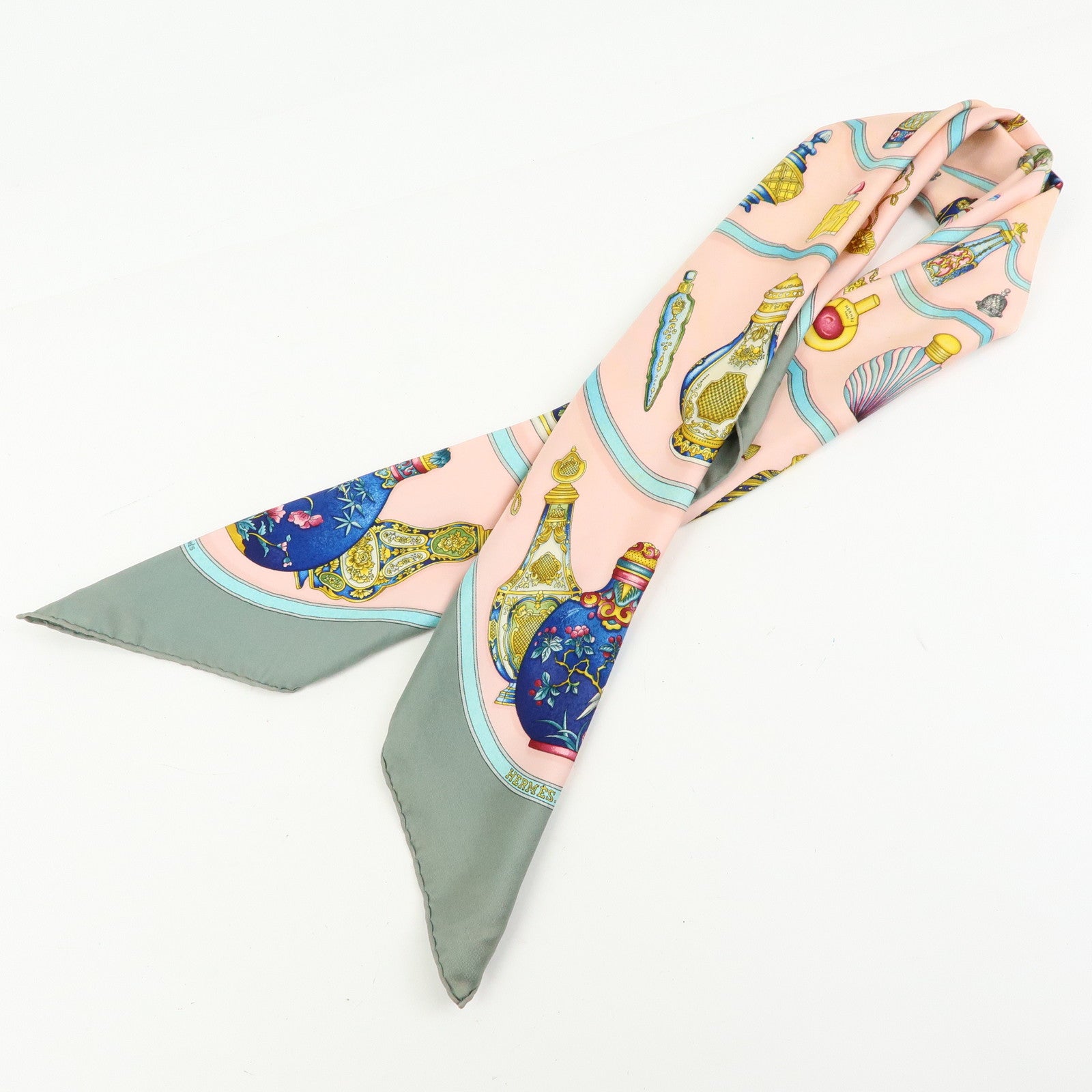 HERMES Carre 90 Silk 100% Scarf Pourvu qu'on ait l'ivresse Pink