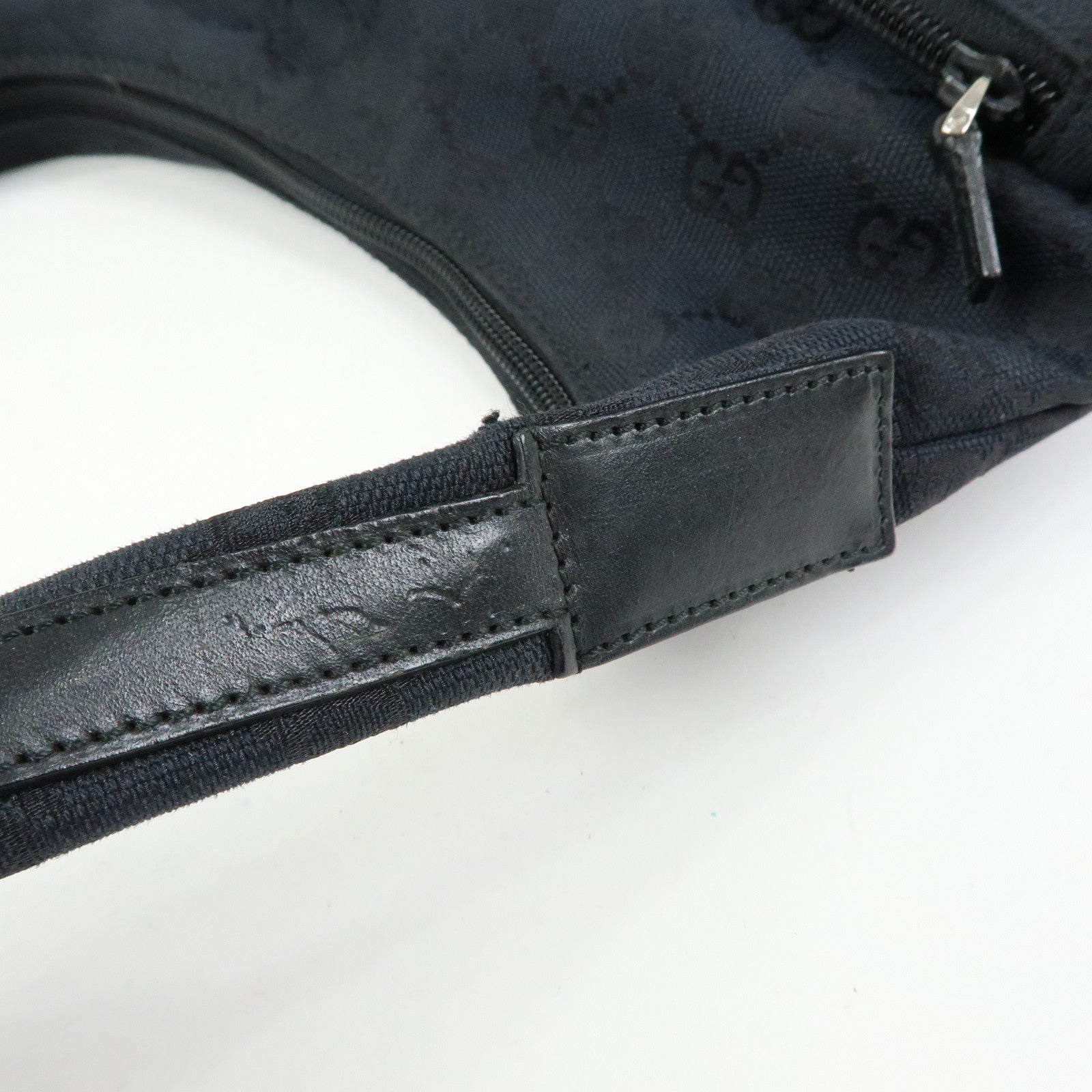 GUCCI GG Canvas Leather Hand Bag Shoulder Bag Black 001・3386