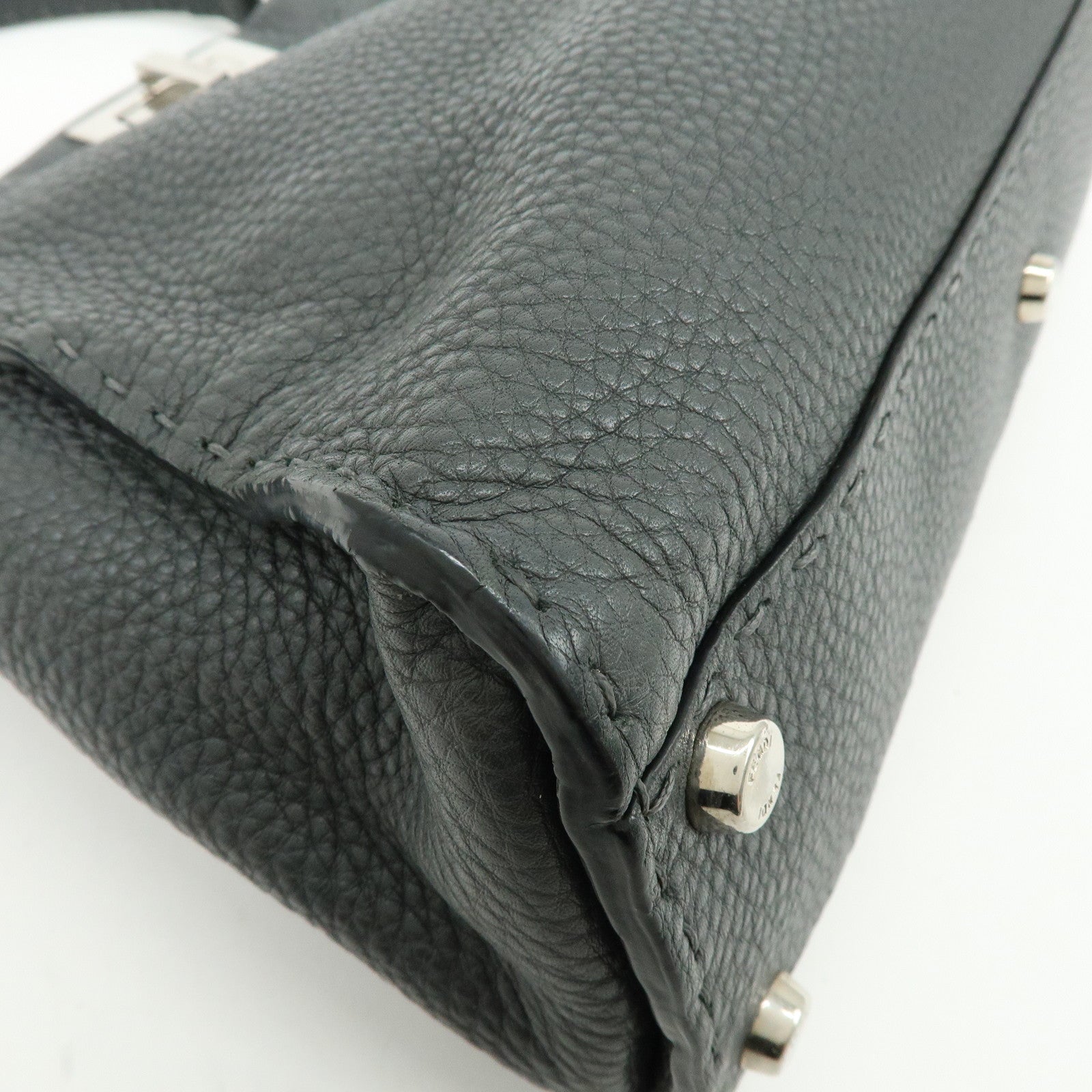 FENDI Selleria Peekaboo Calf Leather 2Way Shoulder Hand Bag 8BN226