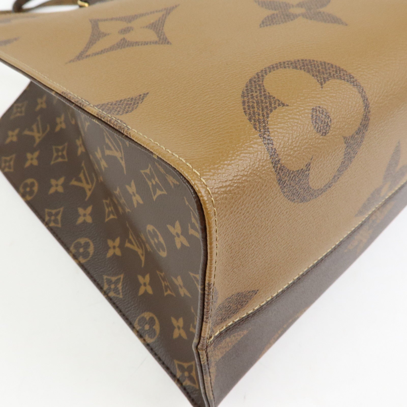 Louis Vuitton Monogram Giant Canvas On The Go MM Hand Bag M44576