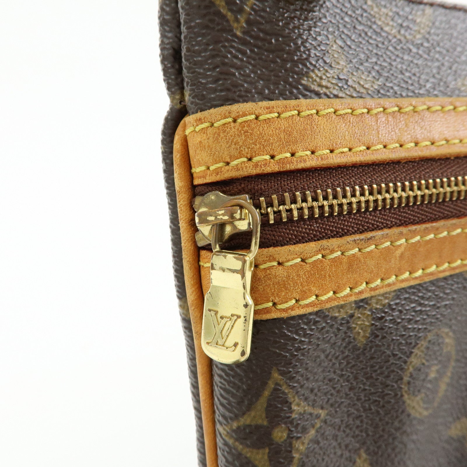 Louis Vuitton Monogram Pochette Bosphore Shoulder Bag Brown M40044
