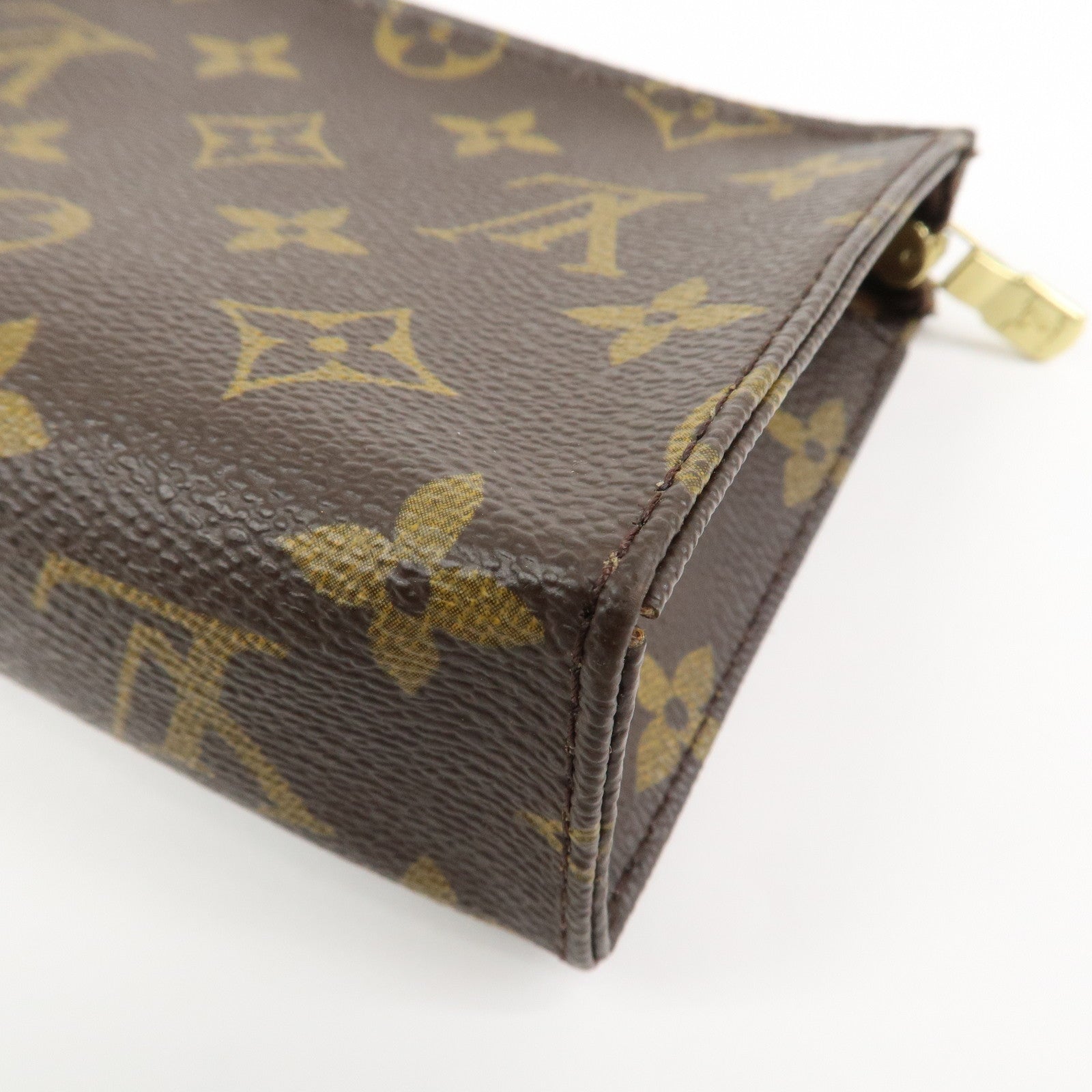 Louis Vuitton Monogram Pochette Toilette 15 Canvas Pouch M47546