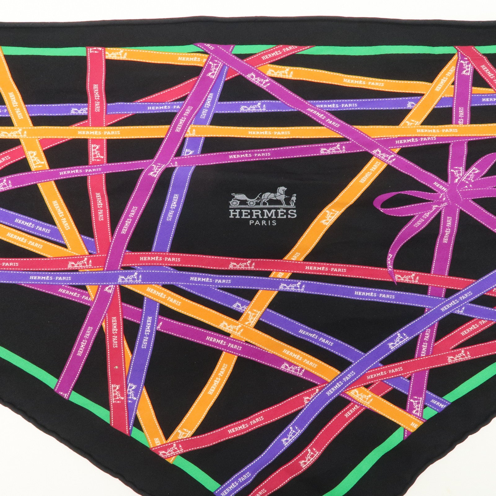 HERMES 90 Silk 100% Pointe Bolduc Triangle Scarf Black