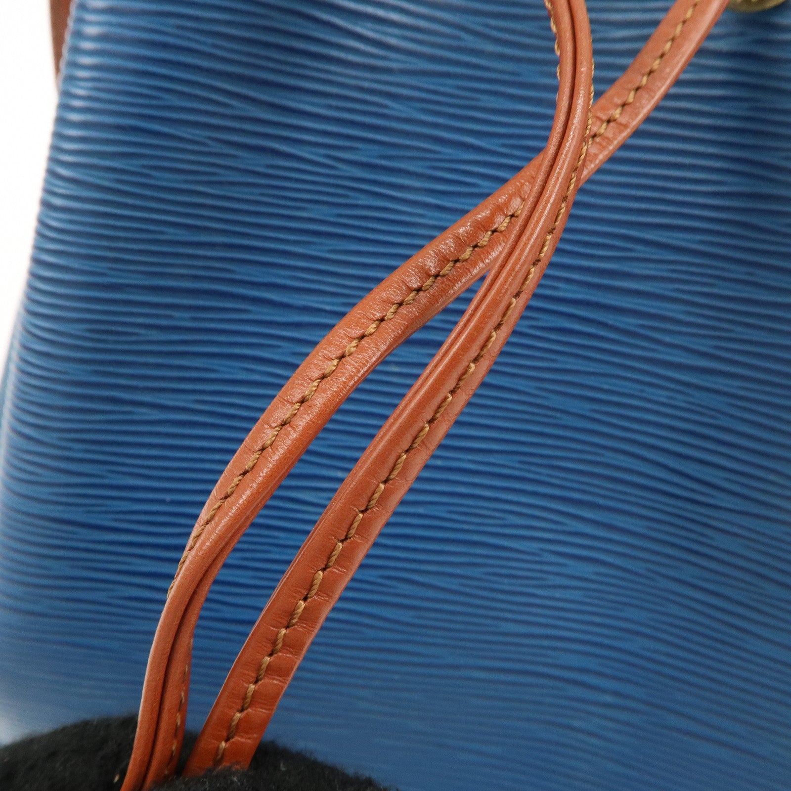 Louis Vuitton Epi Petit Noe Shoulder Bag Bi-Color Blue Kenya Brown Used