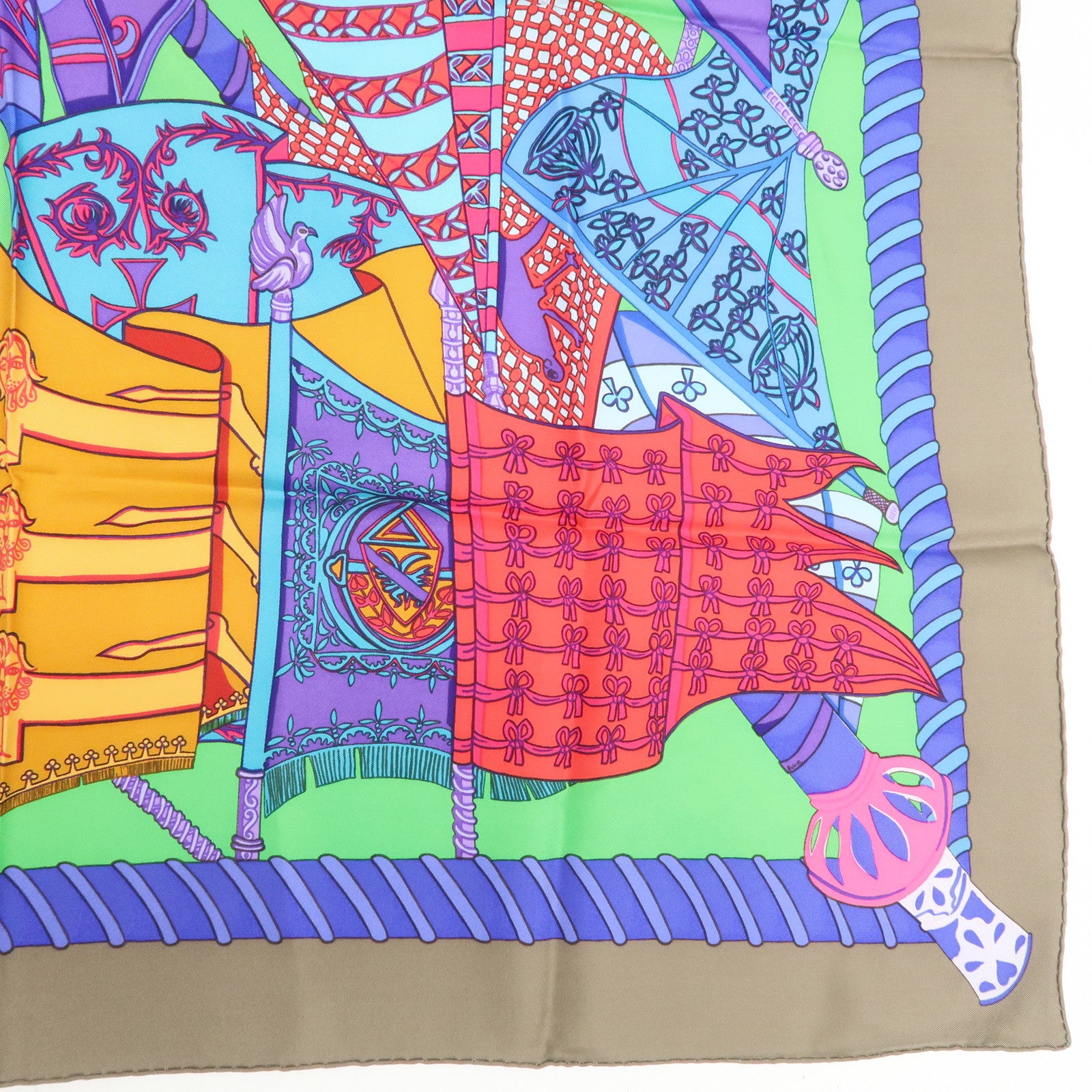 HERMES Carre 90 Silk 100% Etendards et Bonnieres Scarf Multi Color